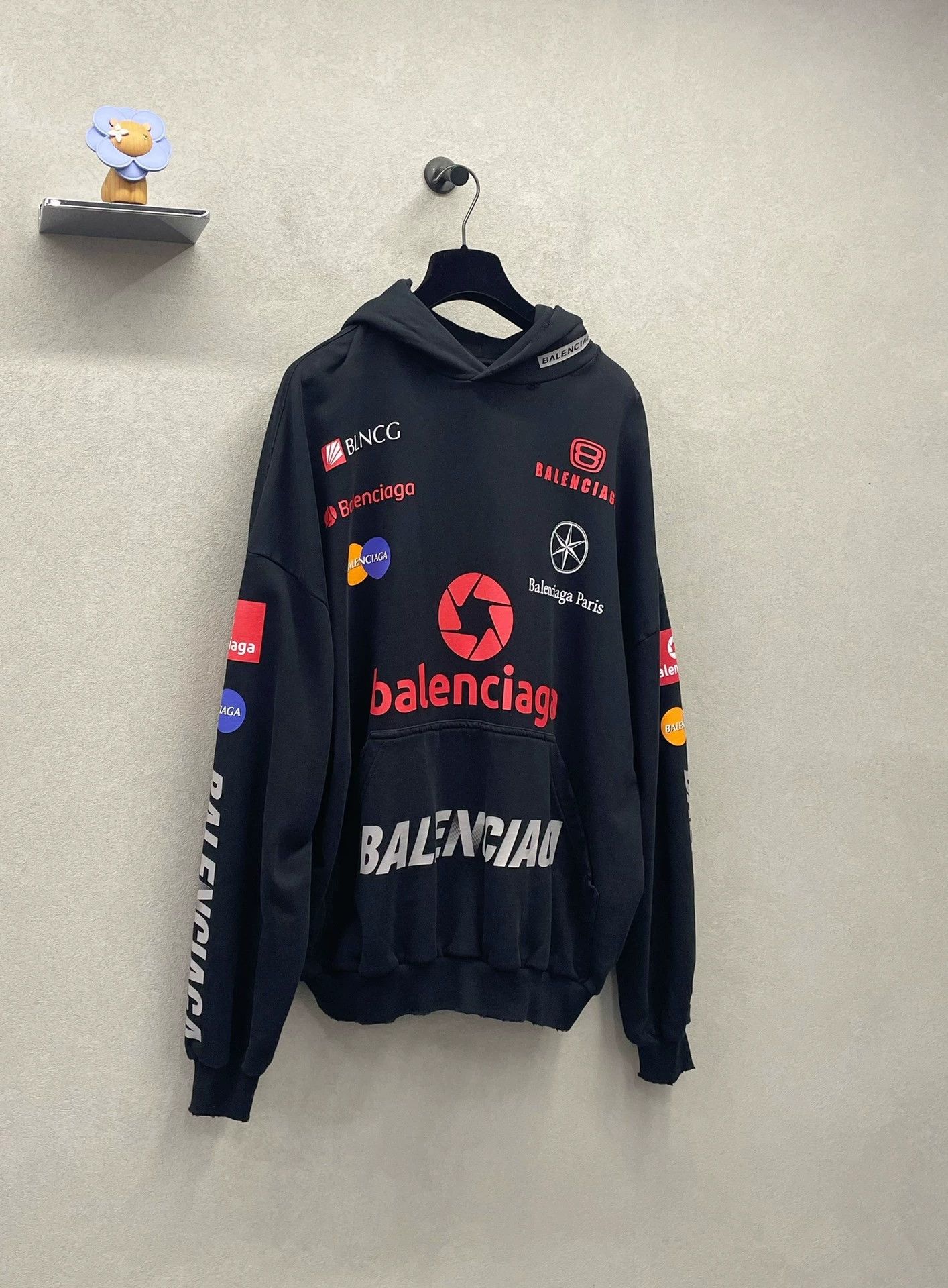 Balenciaga Balenciaga Racing Hoodie in Black Color Size US L / EU 52-54 / 3 - 3 Thumbnail
