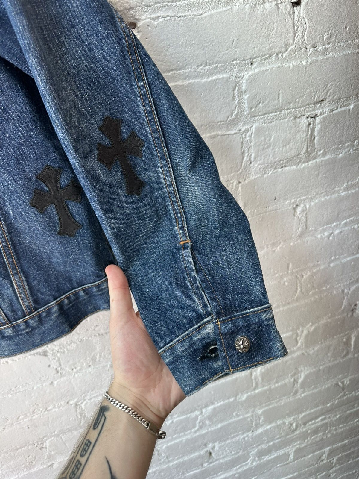 Chrome Hearts Chrome Hearts Levi’s Cross Patch Denim Jacket Size US XS / EU 42 / 0 - 6 Thumbnail