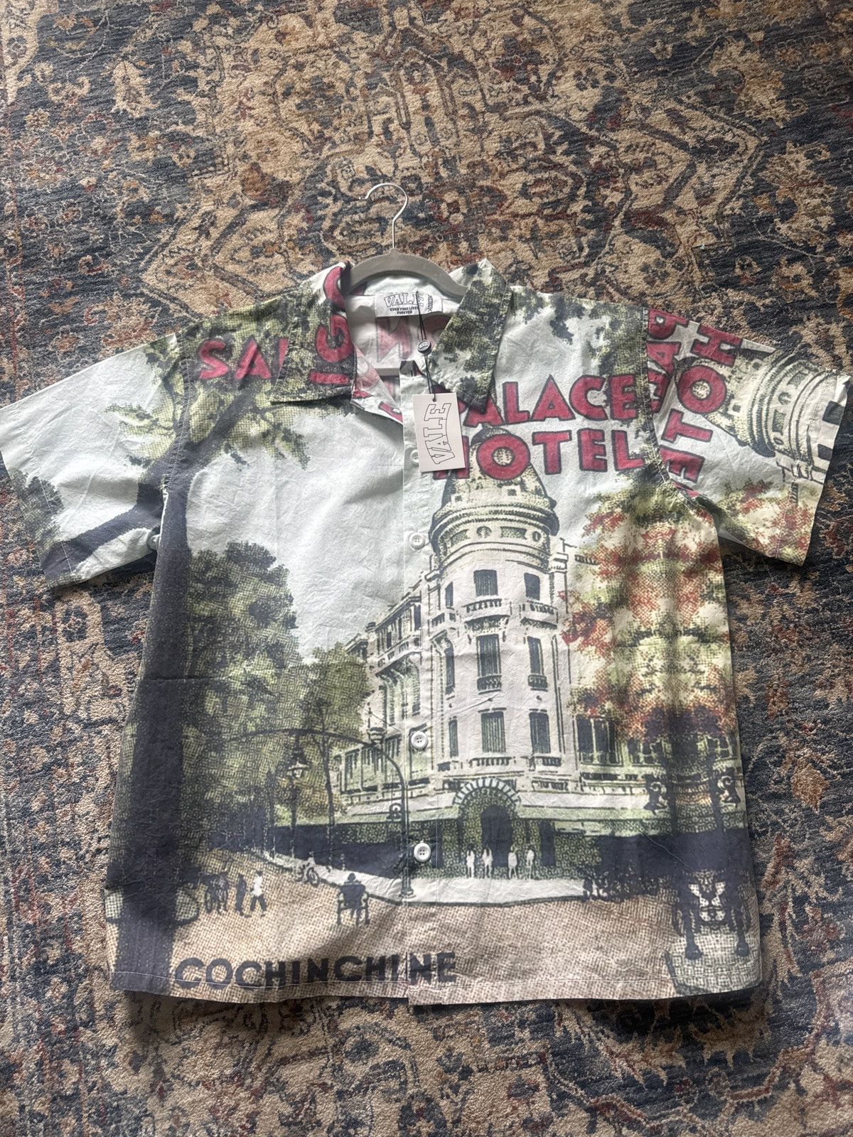 Vale Vale palace hotel button up short sleeve shirt Size US M / EU 48-50 / 2 - 2 Thumbnail