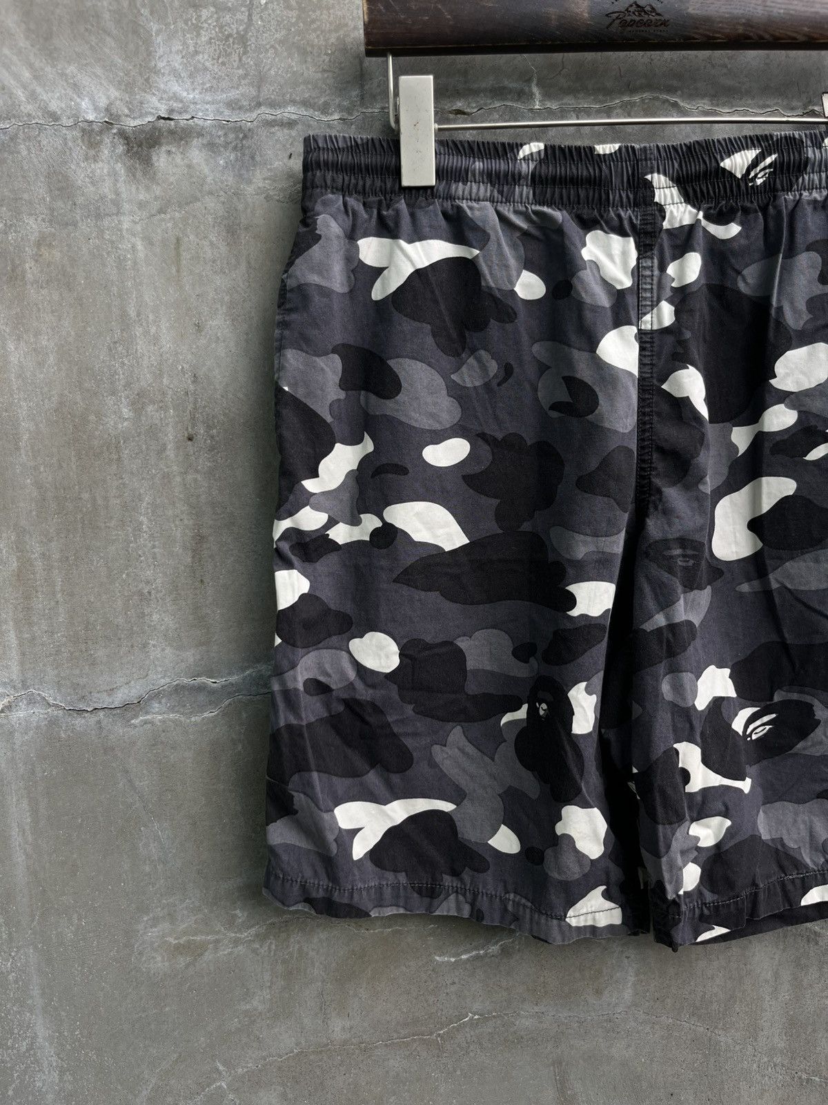 Bape City Camo Shorts Size US 30 / EU 46 - 2 Thumbnail