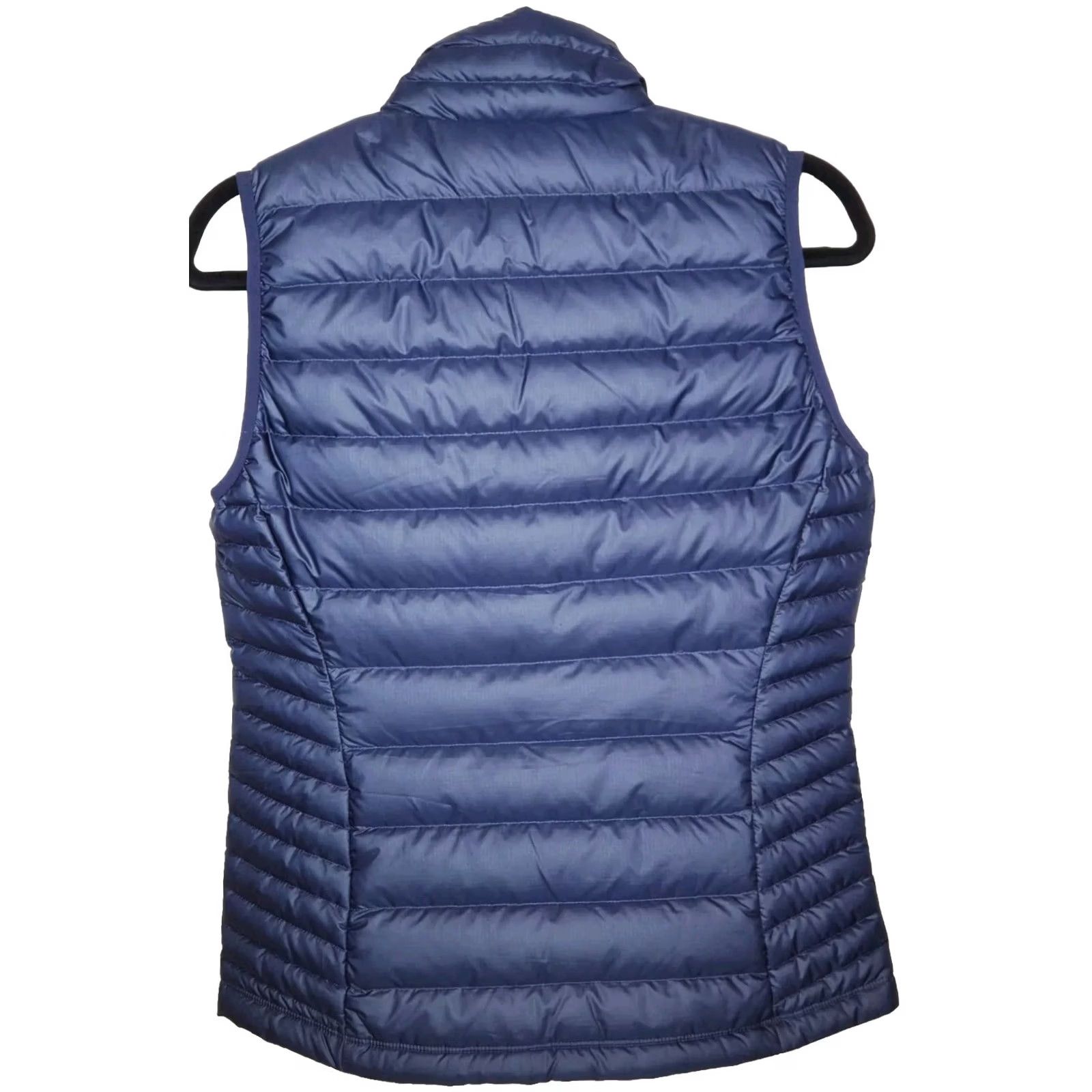 Patagonia Patagonia Women’s S Down Sweater Vest Classic Navy Embroidered This Old House Size S / US 4 / IT 40 - 2 Thumbnail