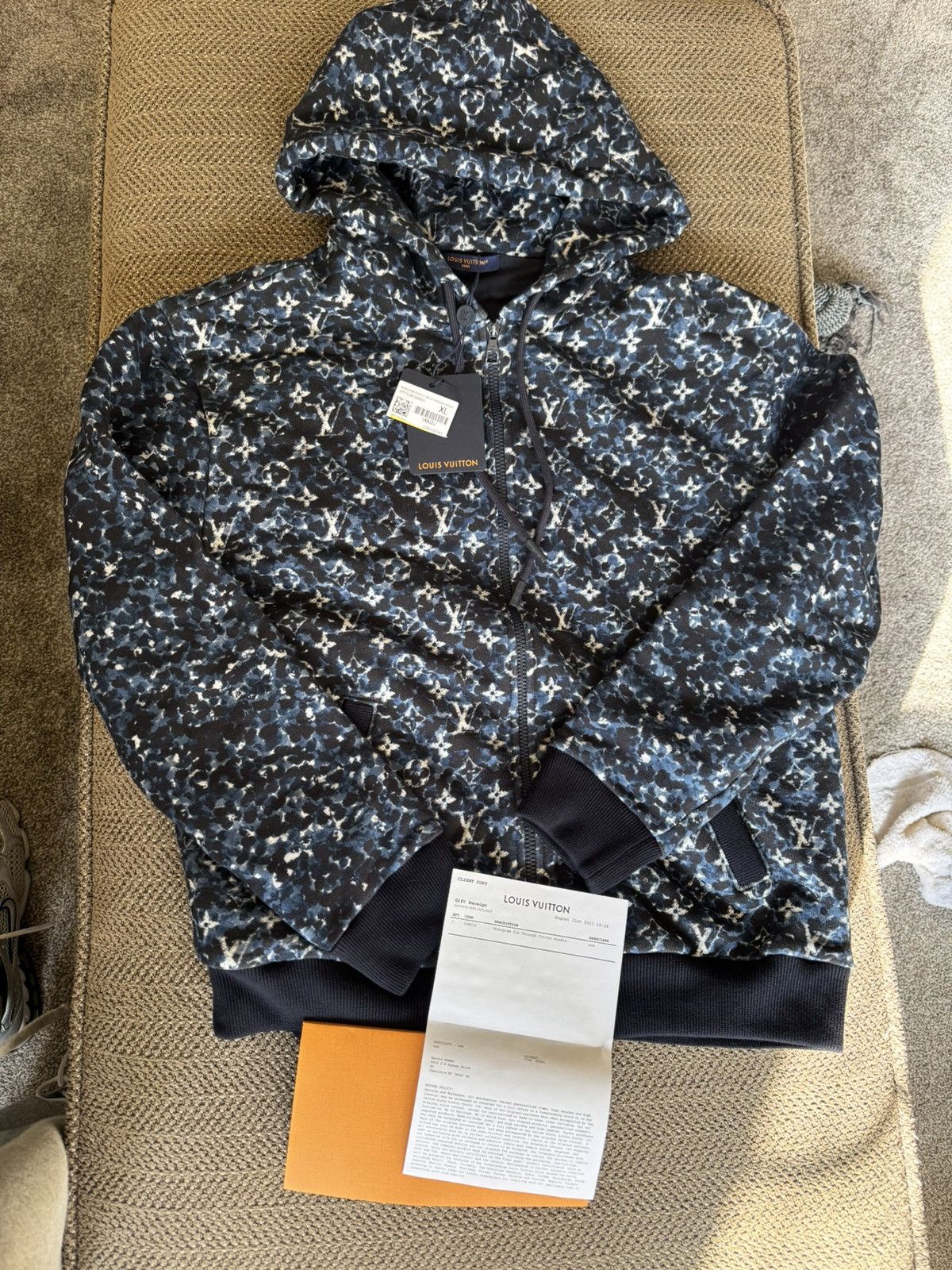 Louis Vuitton Louis Vuitton All Over Monogram Full Zip Hoodie Sz XL Size US XL / EU 56 / 4 - 1 Thumbnail