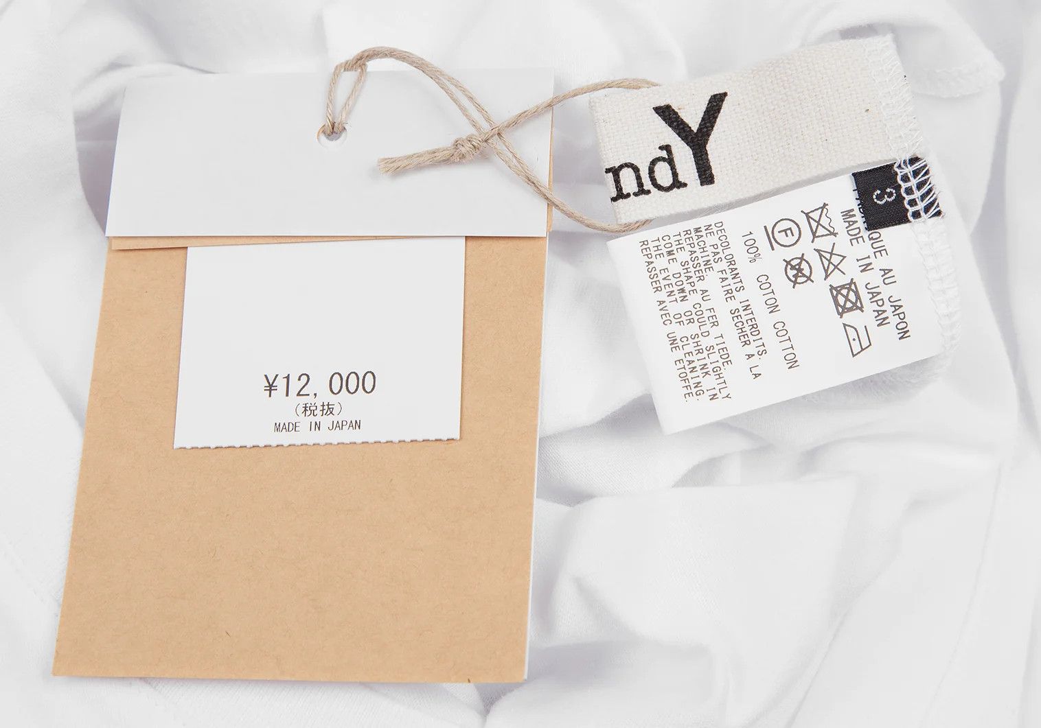 Yohji Yamamoto Bias Cut V-Neck T-Shirt in White Size US S / EU 44-46 / 1 - 11 Thumbnail