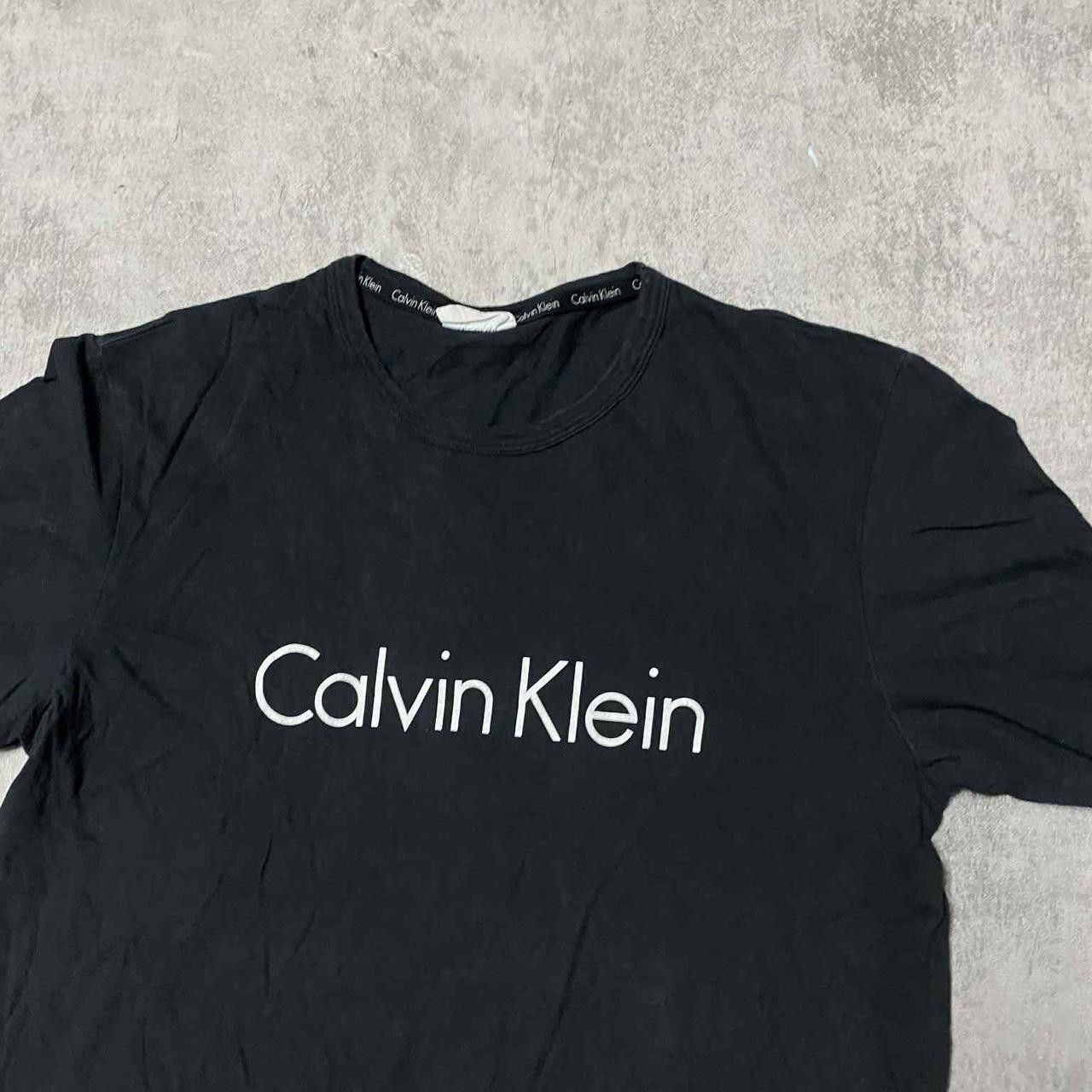 Calvin Klein Calvin Klein black vinatge T-shirt Size US S / EU 44-46 / 1 - 2 Thumbnail