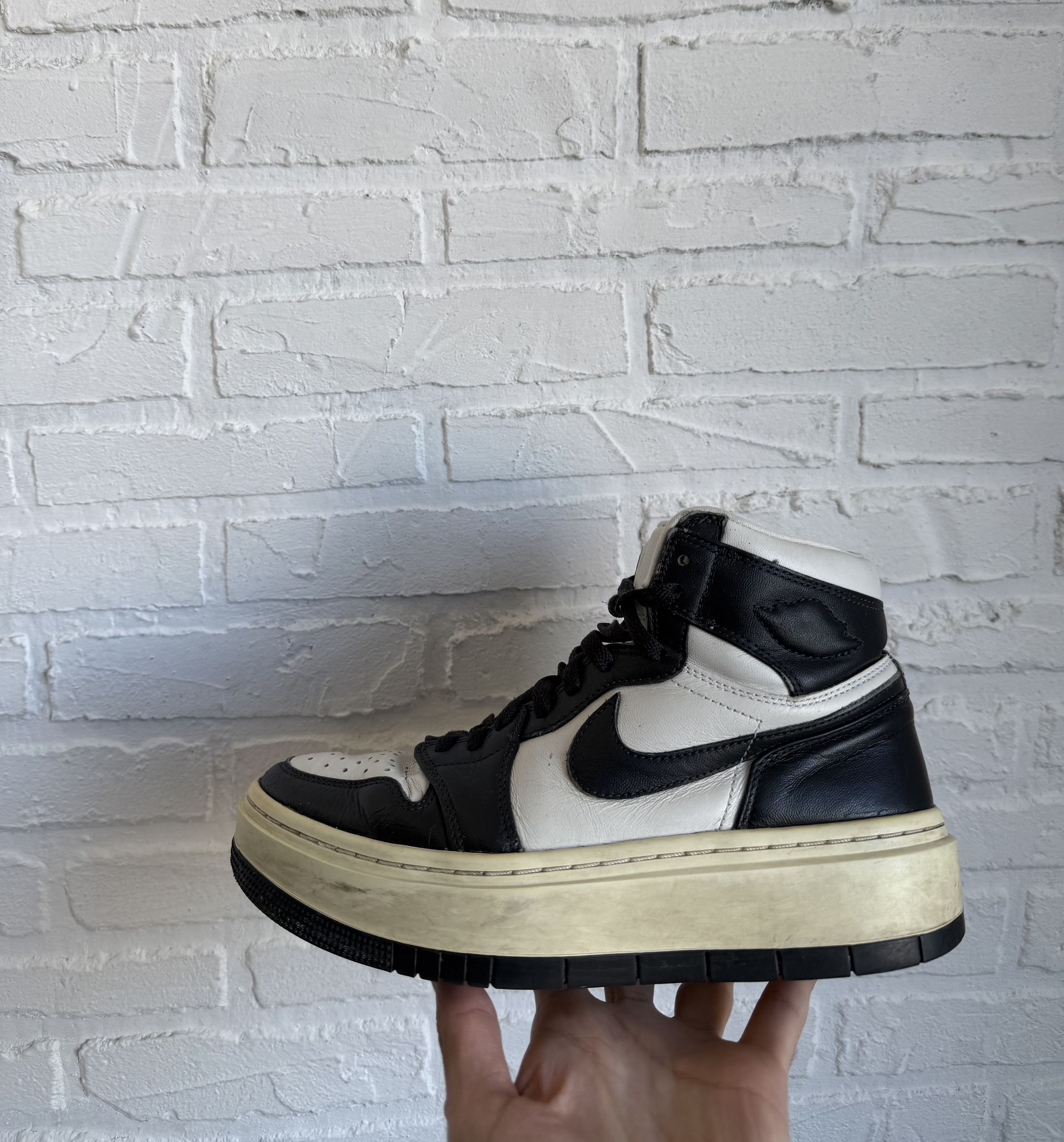 Nike Nike Air Jordan 1 Elevate Mid geobasket sneakers Size US 7.5 / EU 40-41 - 10 Thumbnail