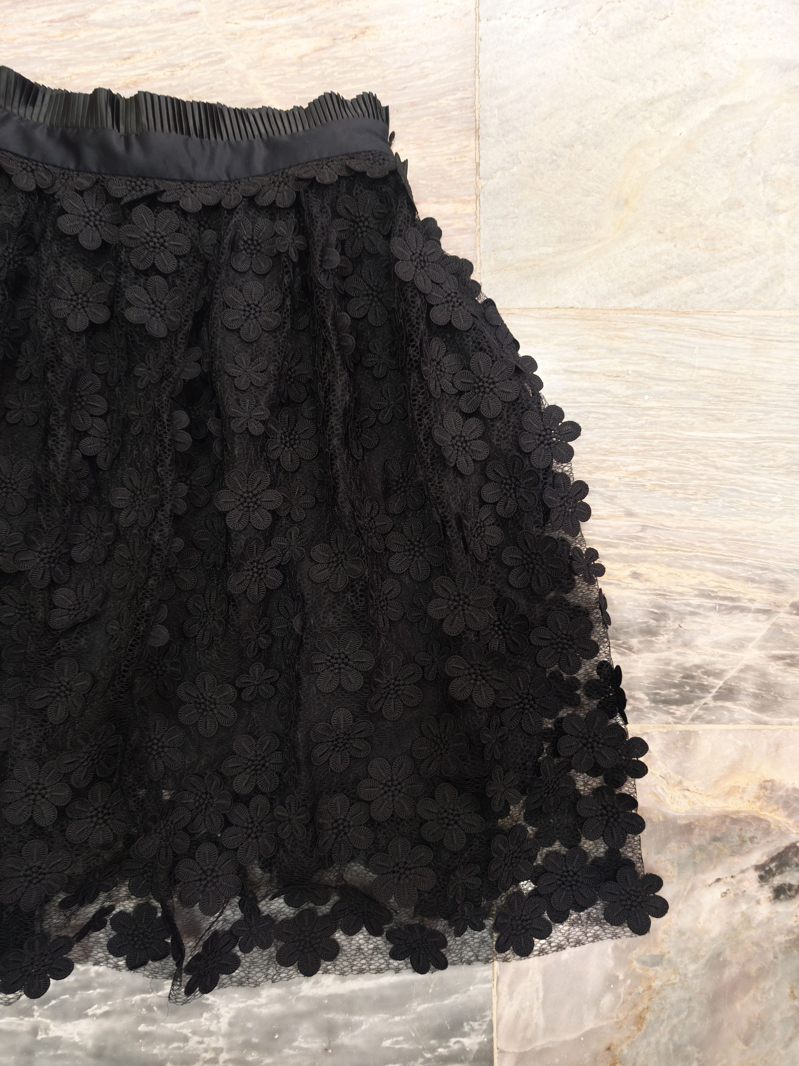 Bape Bapy by Bape Flower Lace Skirt Size 28" / US 6 / IT 42 - 3 Thumbnail