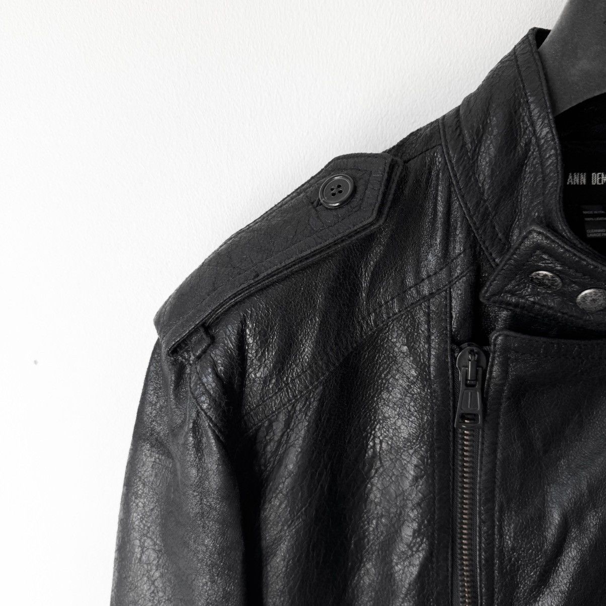 Ann Demeulemeester Ann Demeulemeester SS2003 Black Cracked Leather Biker Jacket Size US L / EU 52-54 / 3 - 7 Thumbnail