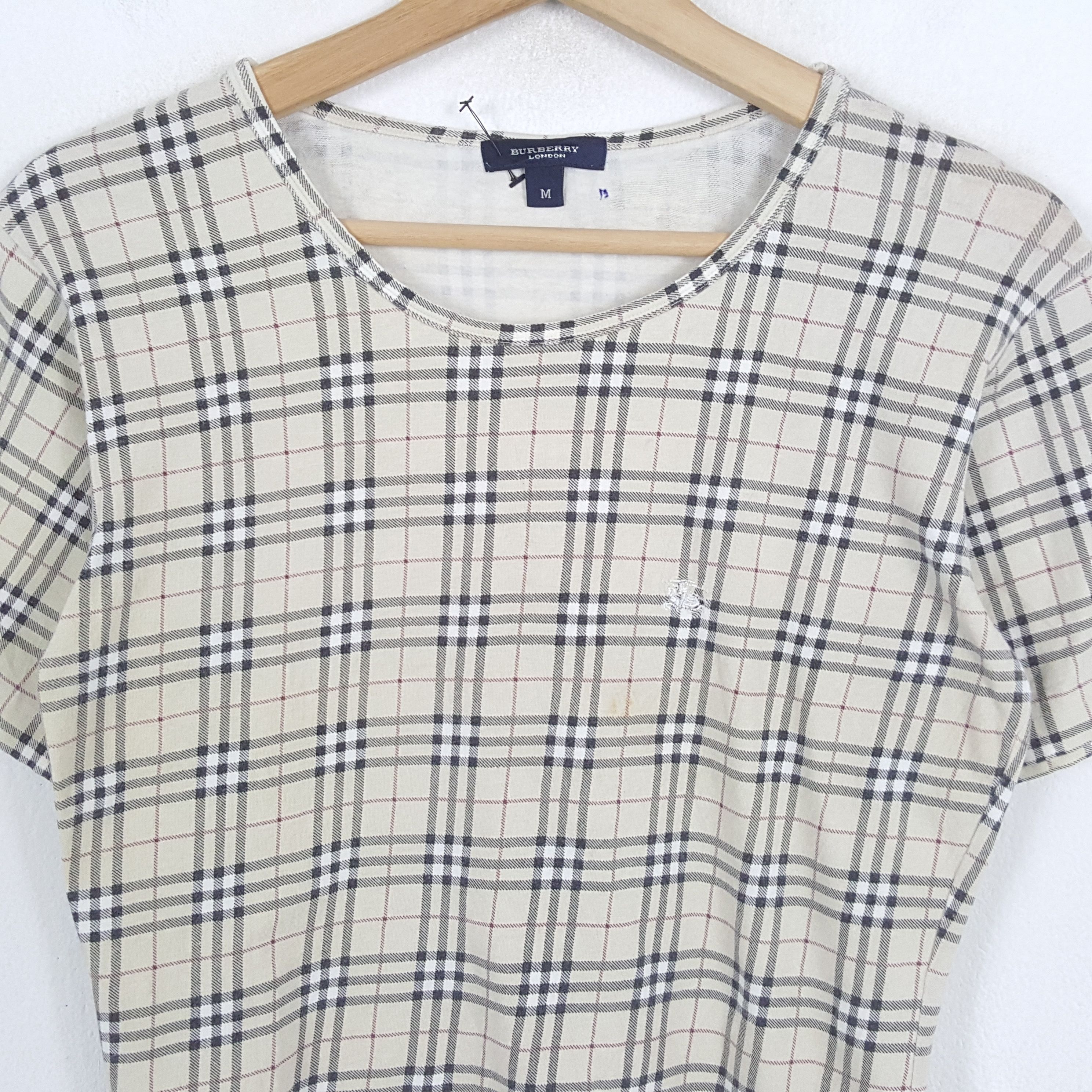 Burberry × Vintage Vintage BURBERRY LONDON Brand Nova Check Design T-Shirt Size S / US 4 / IT 40 - 2 Thumbnail