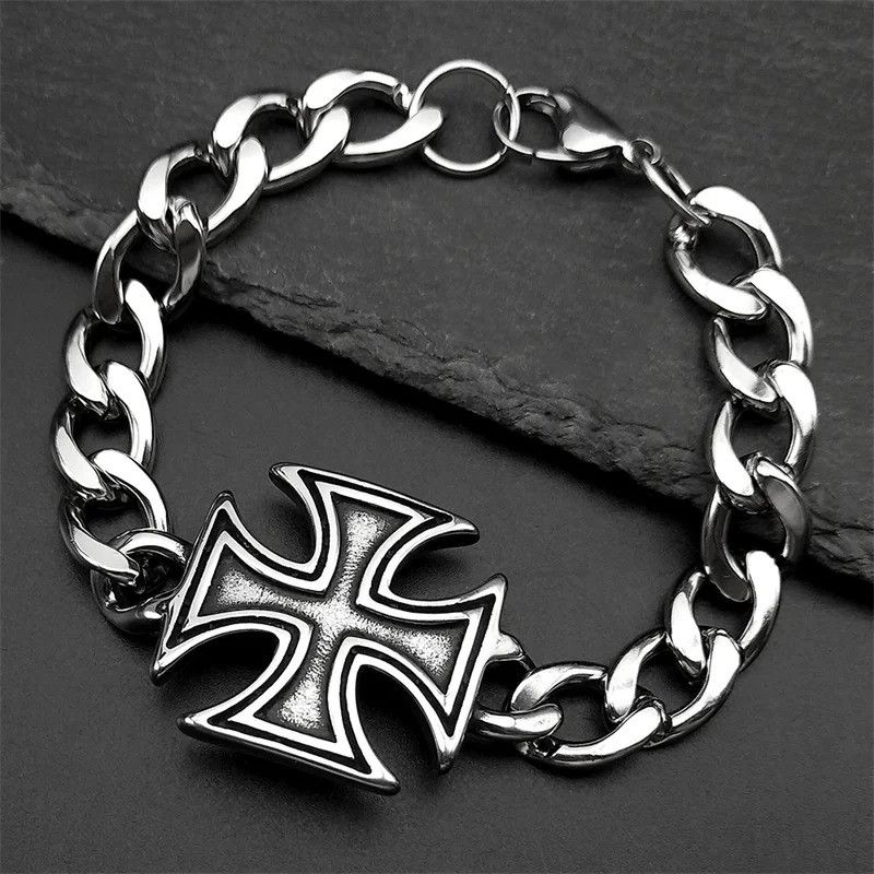 Jewelry Iron Cross Medal Bracelet Size ONE SIZE - 1 Thumbnail