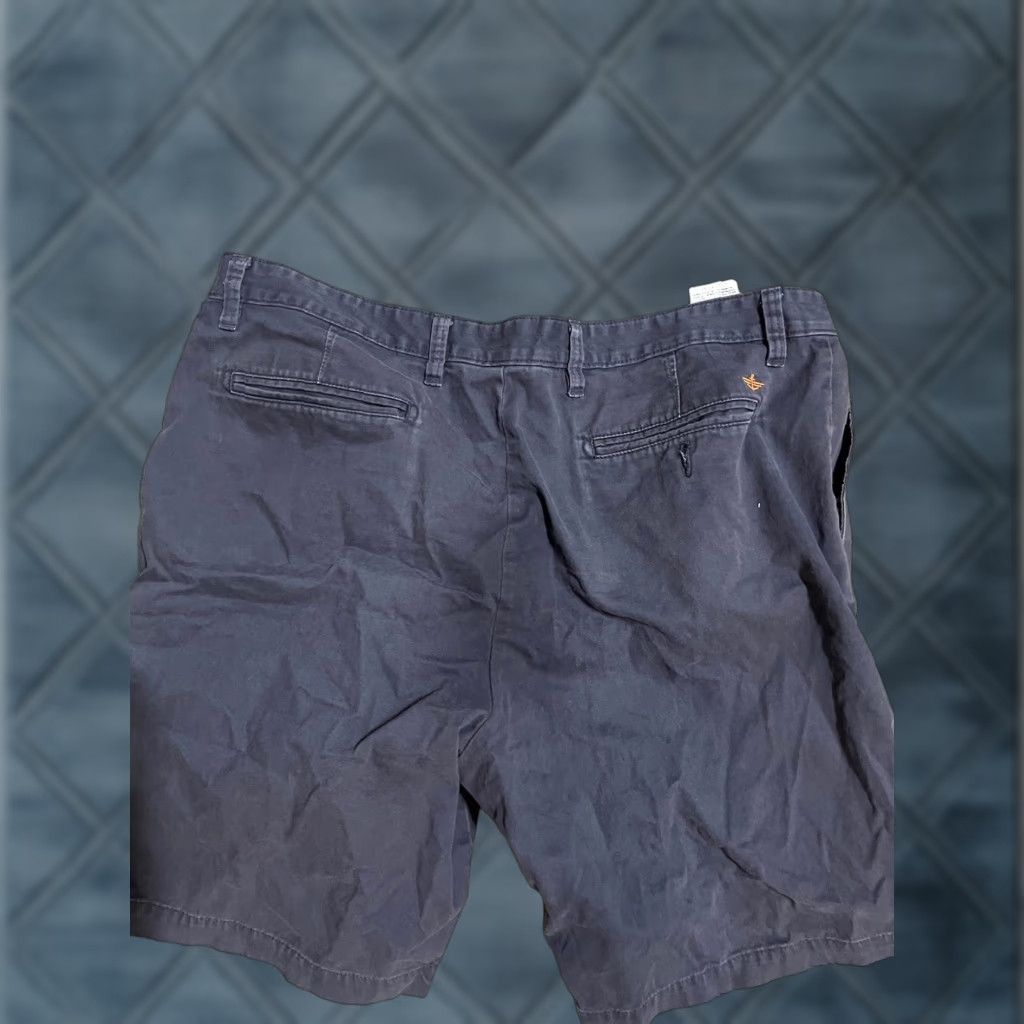 Dockers DOCKERS Men Shorts Bermuda Solid Flat Front 40 Blue Casual Pockets Cotton Size US 40 / EU 56 - 1 Thumbnail