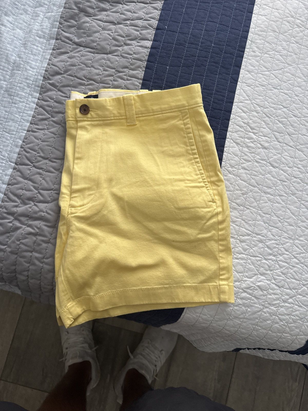 J.Crew 5” Boat Shorts Size US 32 / EU 48 - 2 Thumbnail