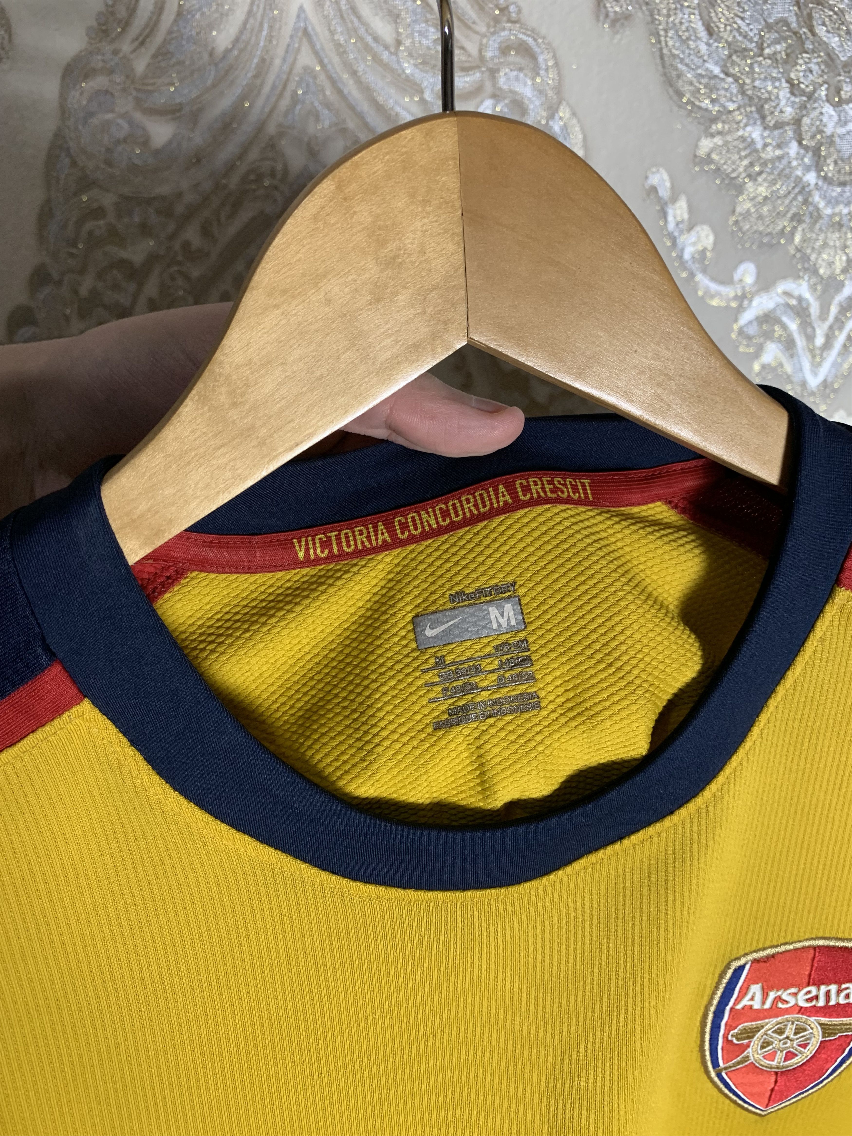 Nike VINTAGE NIKE FC ARSENAL LONDON ENGLAND SOCCER JERSEY RETRO Size US M / EU 48-50 / 2 - 3 Thumbnail