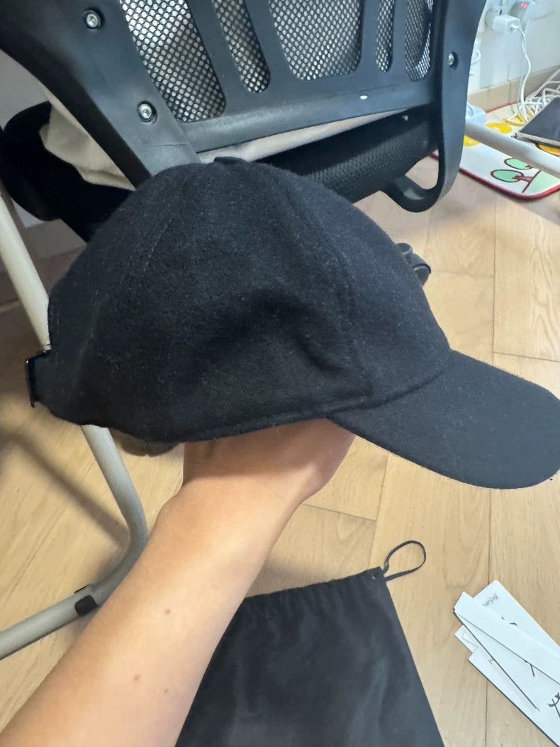 Saint Laurent Paris Saint Laurent Paris flat tongue cap Size ONE SIZE - 2 Thumbnail