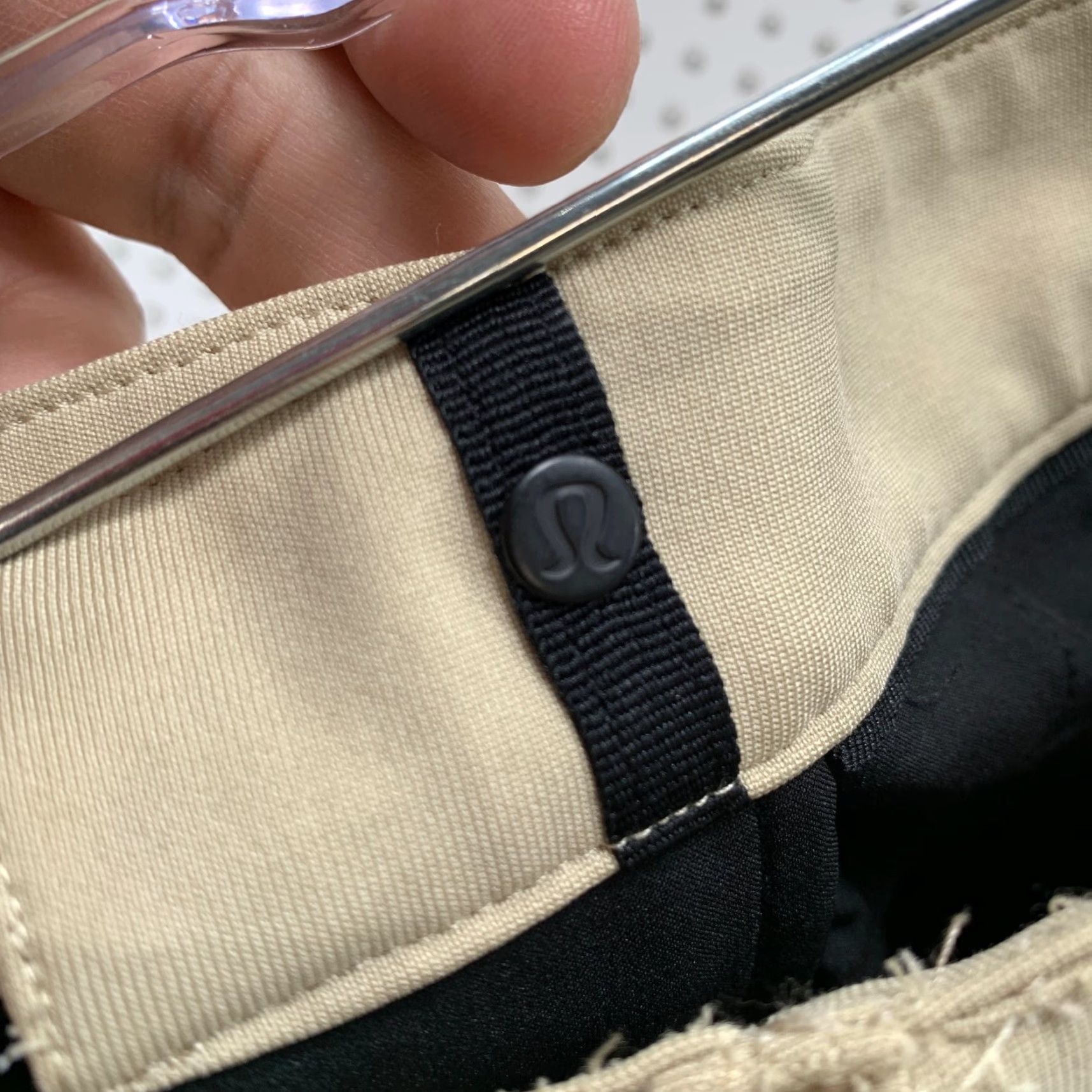 Lululemon Lululemon Pants Men 35 Beige ABC Classic Fit Warpstreme Golf Business 5 Pocket Size US 35 - 6 Thumbnail