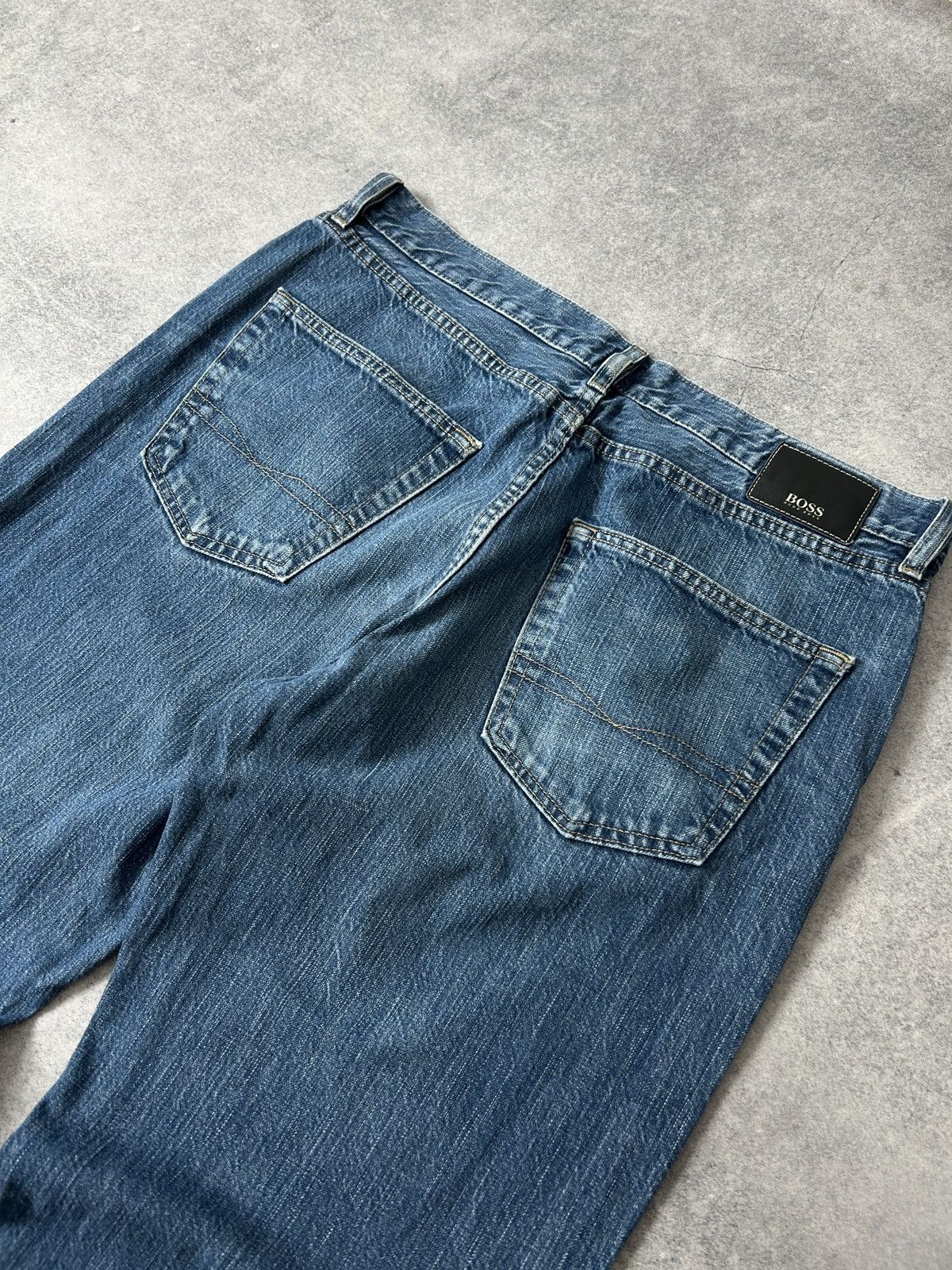 Hugo Boss Vintage Hugo Boss 36/34 blue denim jeans mens Size US 34 / EU 50 - 4 Thumbnail