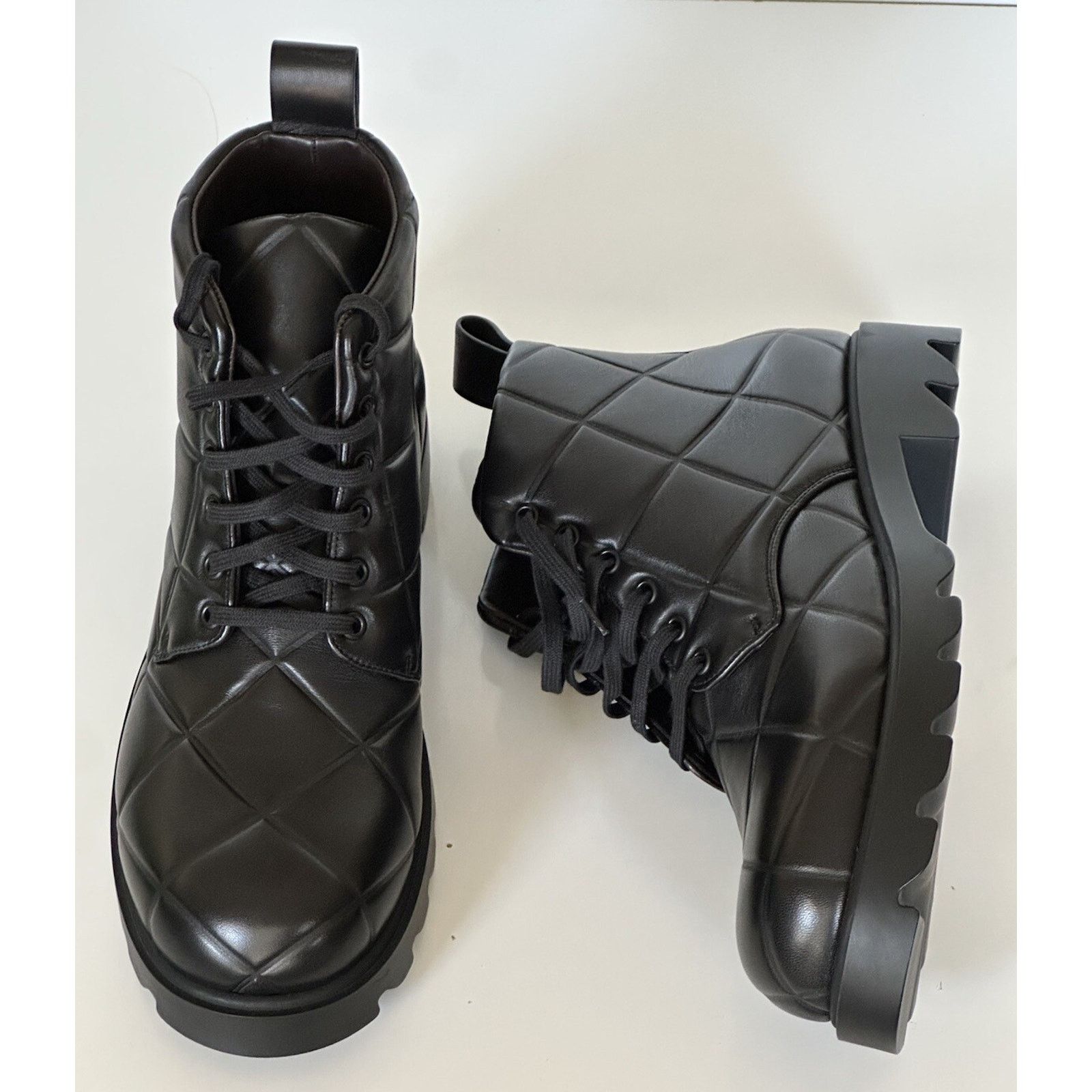 Bottega Veneta Bottega Veneta Padded Leather Lace-up Ankle Boots 10 708999 Size US 10 / EU 43 - 5 Thumbnail