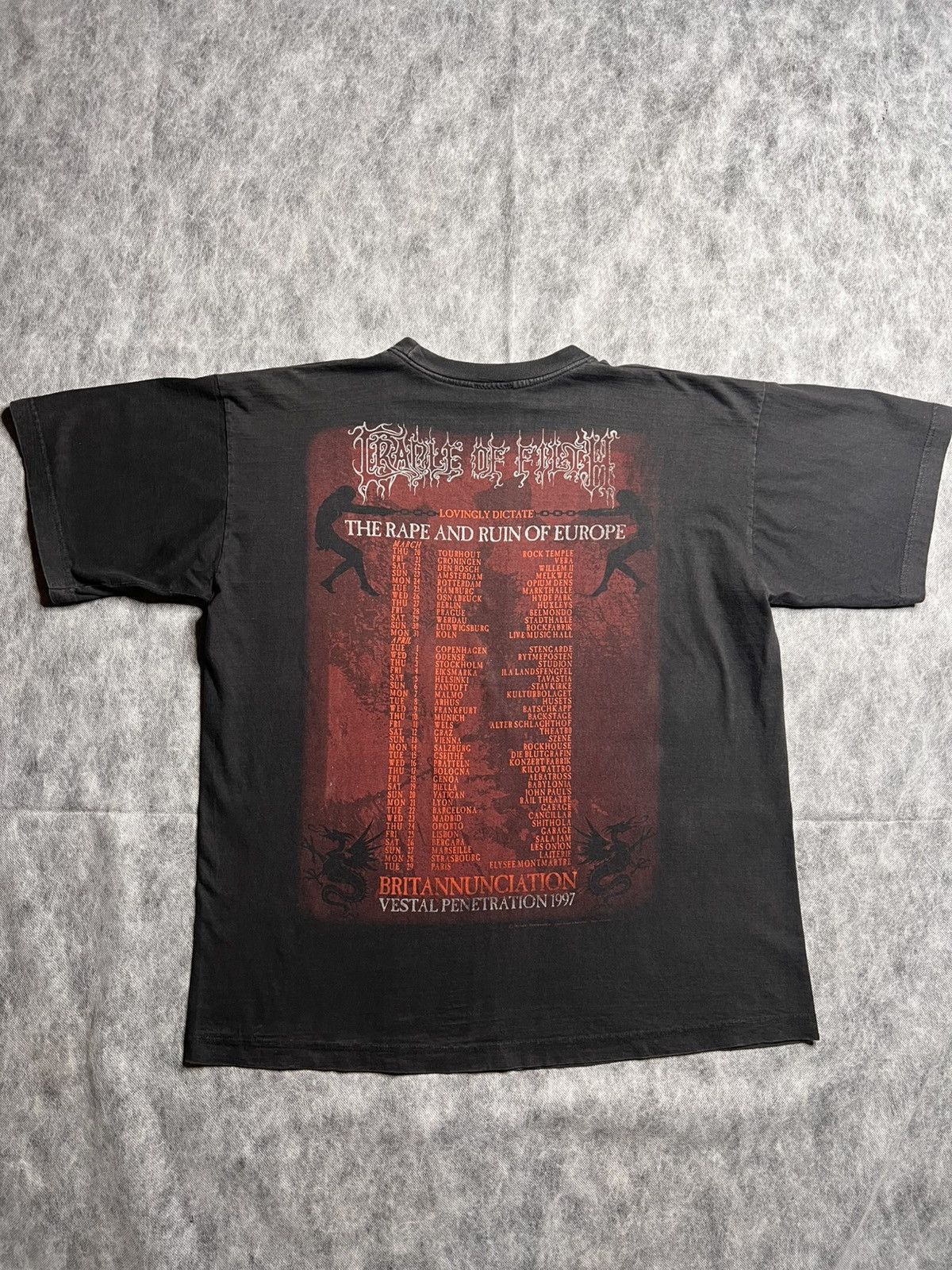 Vintage Vintage Cradle Of Filth Tour 1997’s T-Shirt Size US XL / EU 56 / 4 - 2 Thumbnail