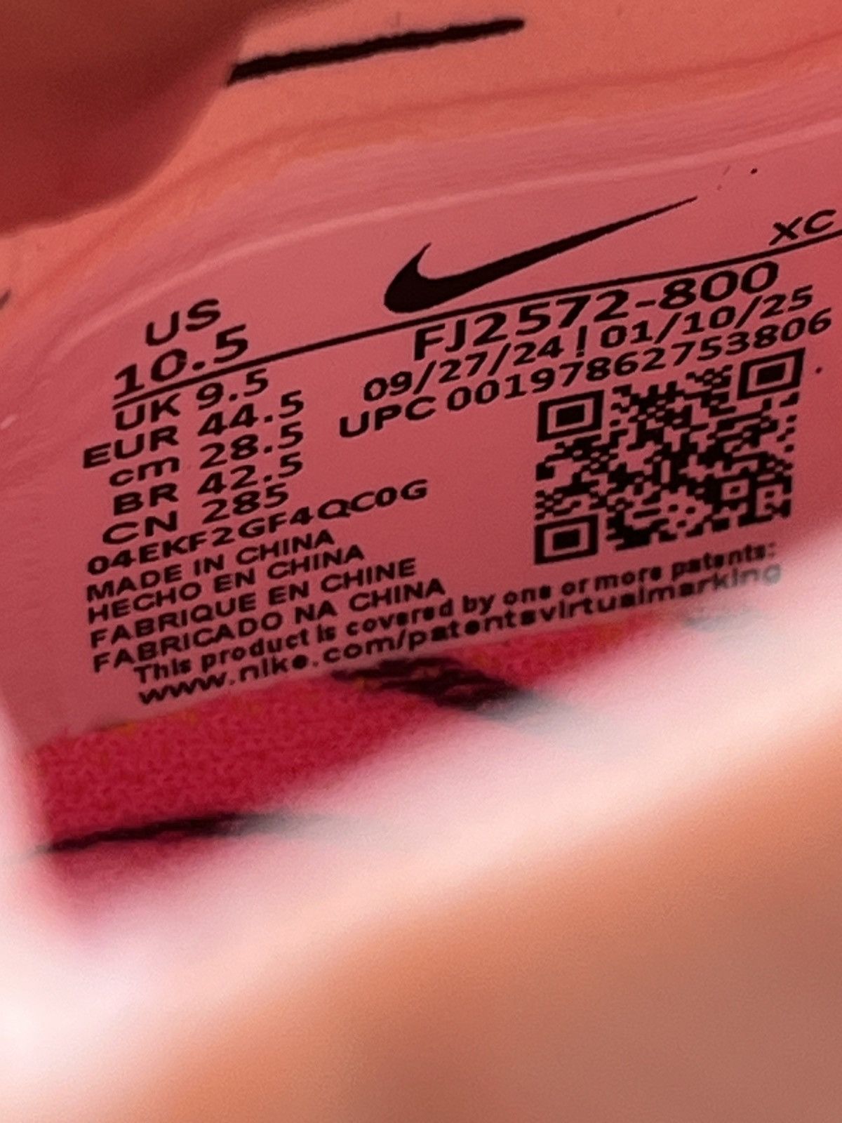 Nike Nike Phantom Luna 2 FG Soccer Cleats (FJ2572-800) Men’s 10.5 Size US 10.5 / EU 43-44 - 9 Thumbnail