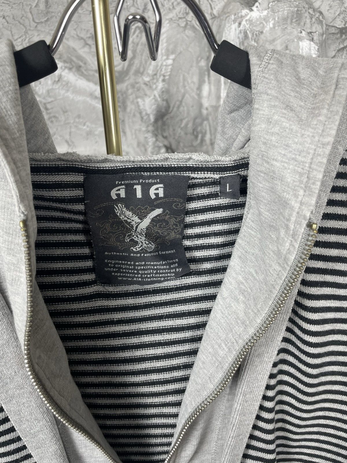 20471120 × Beauty Beast × Japanese Brand Striped Zip Buttons Cardigan Hoodie Y2K Hysteric goa Style Size US M / EU 48-50 / 2 - 9 Thumbnail