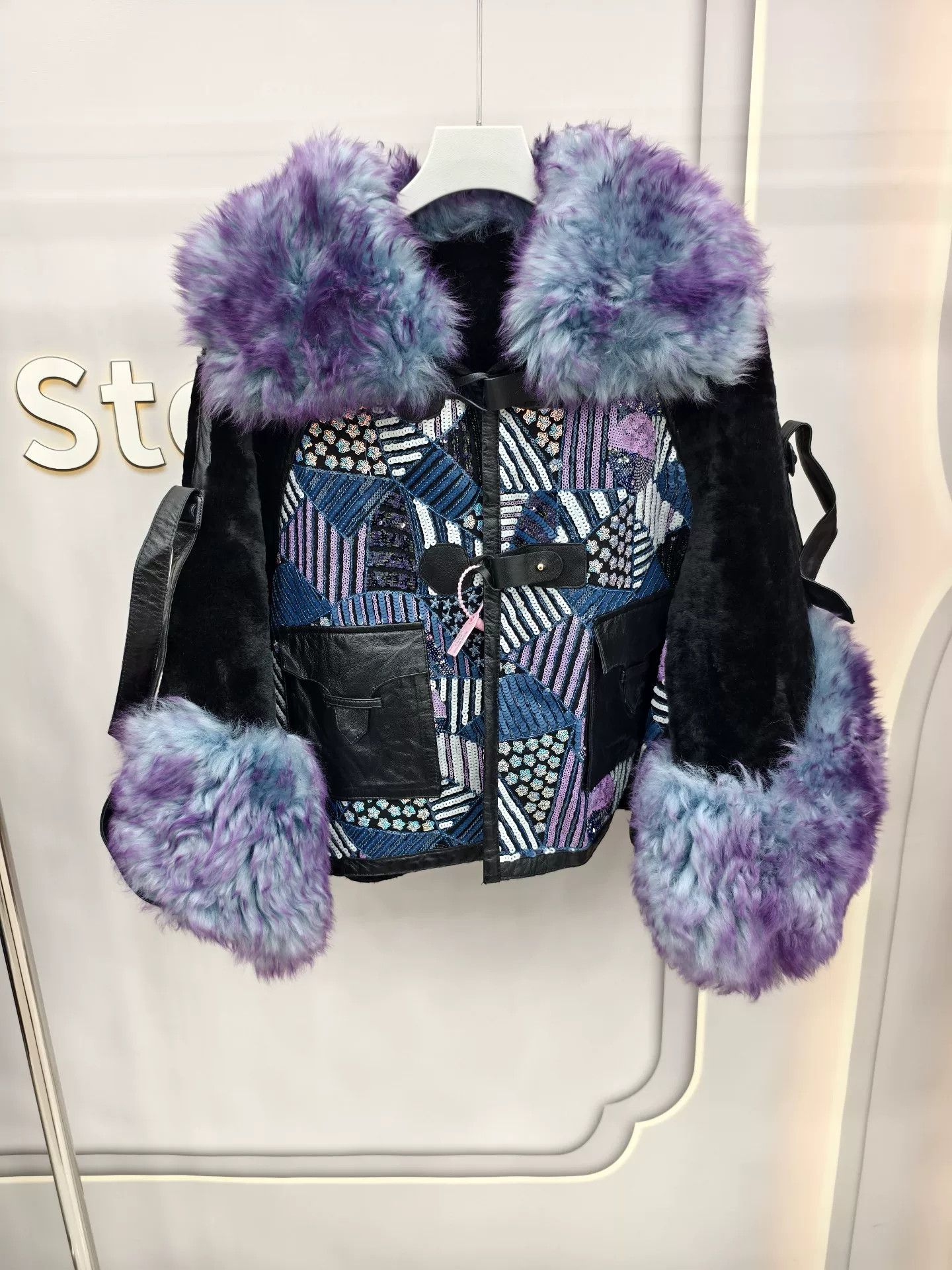 Japanese Brand Stylish Black Leather and Purple Fur Jacket Size M / US 6-8 / IT 42-44 - 1 Thumbnail