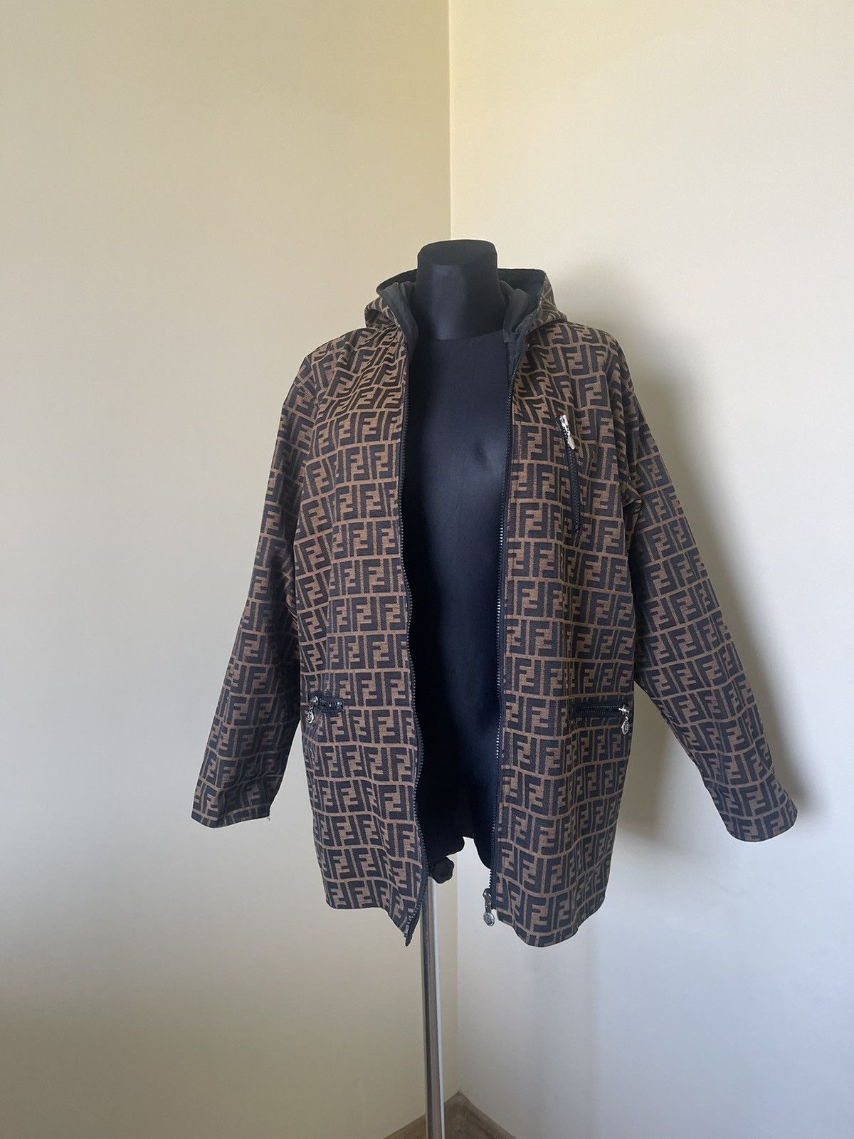 Fendi Vintage Fendi jacket Size L / US 10 / IT 46 - 12 Thumbnail