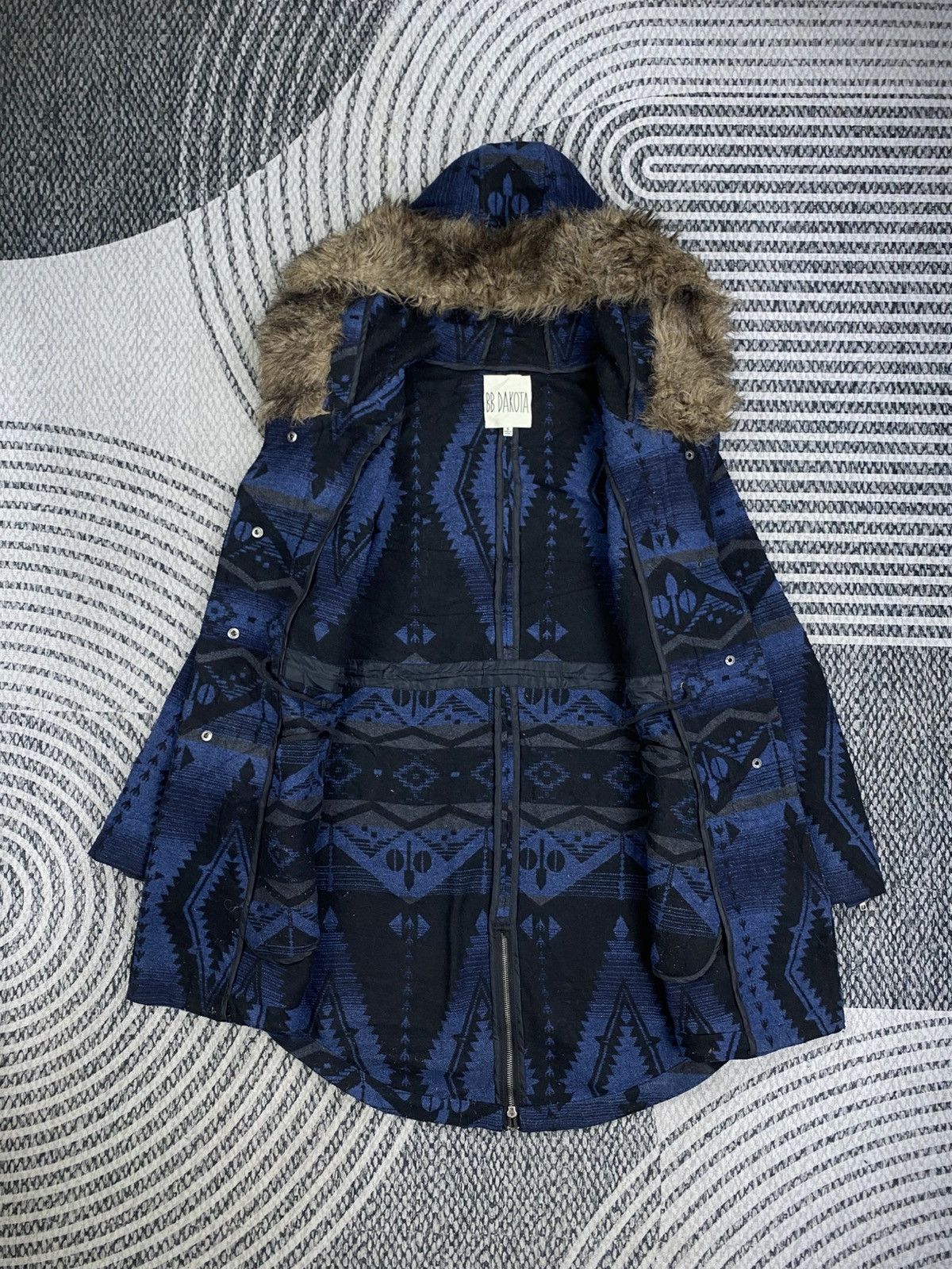 Japanese Brand Vtg BB Dakota Aztex Wool Blend Faux Fur Trim Hooded Jacket Size US S / EU 44-46 / 1 - 5 Thumbnail