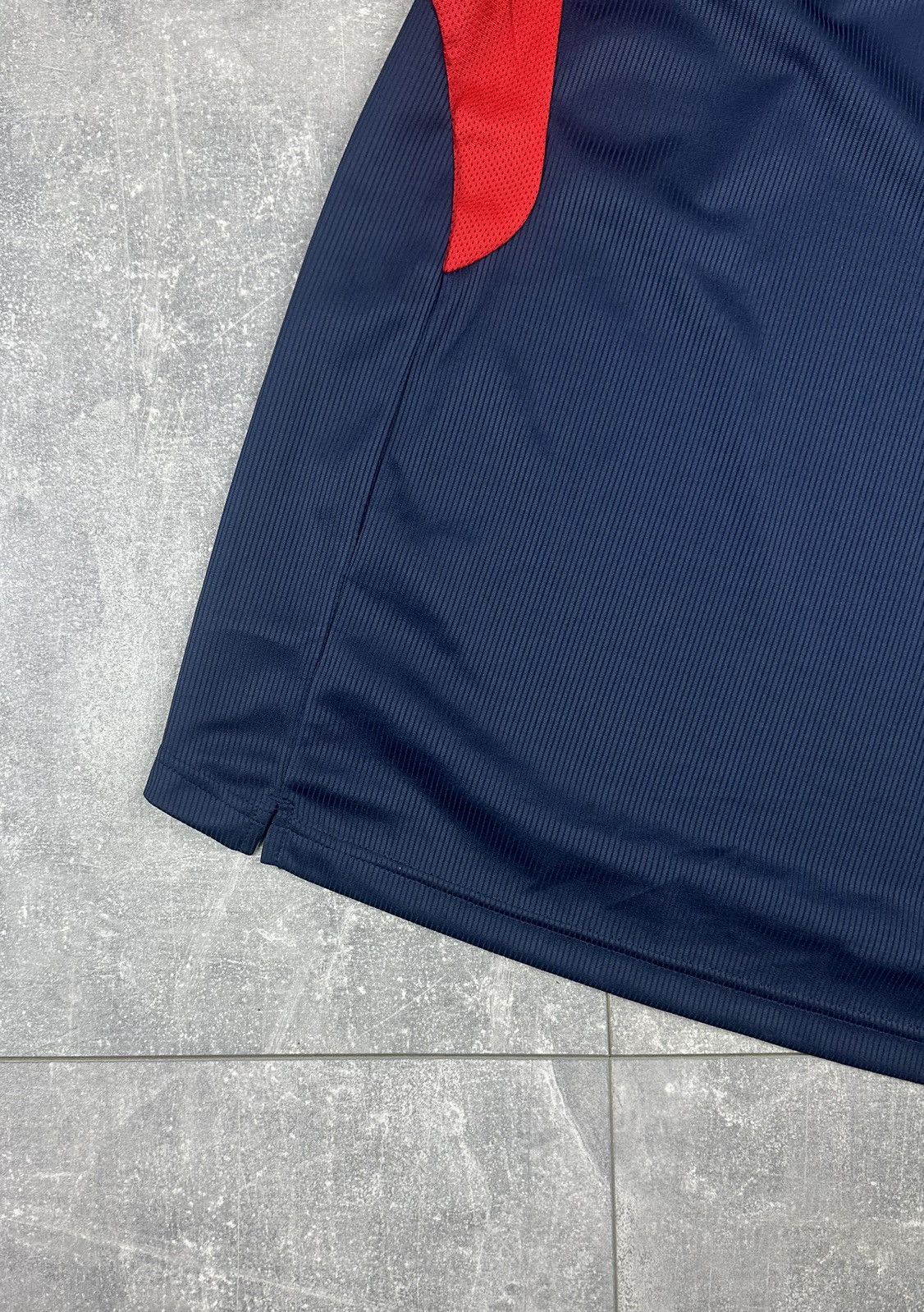 Umbro Umbro England National Team Training Jersey 1/4 Zip 2004 Size US S / EU 44-46 / 1 - 15 Thumbnail