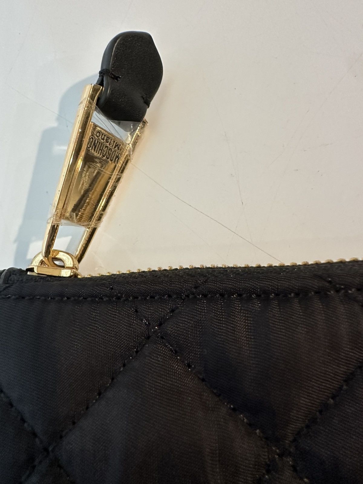 Moschino Moschino Black Quilted Wristlet with Gold Logo Size ONE SIZE - 5 Thumbnail