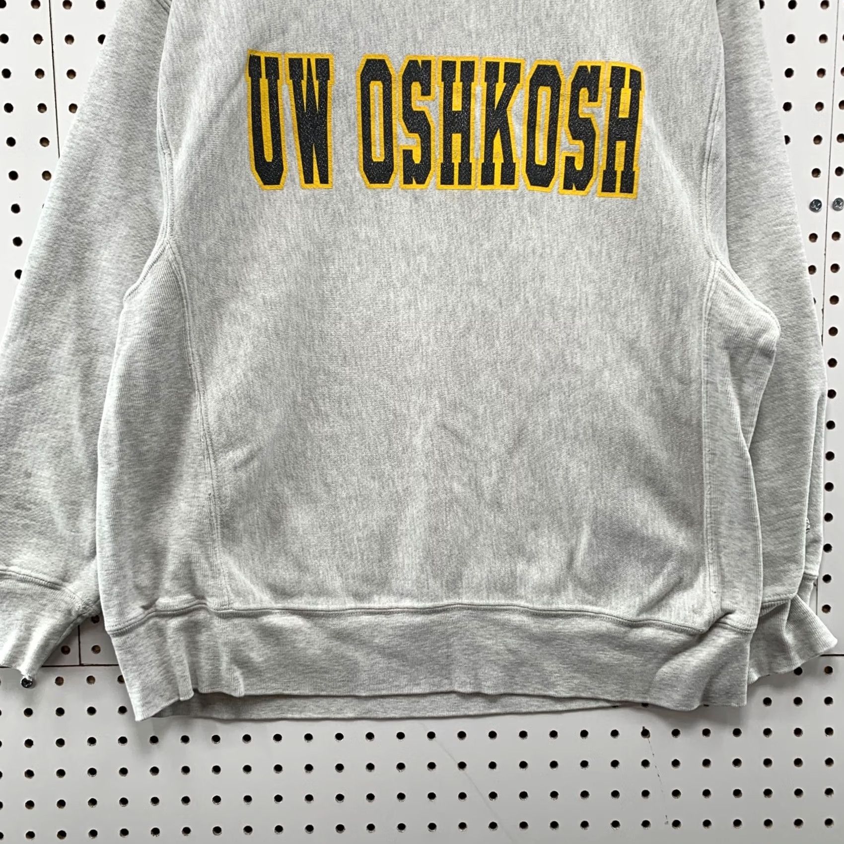 Champion VINTAGE Champion Reverse Weave Sweatshirt University Wisconsin OSHKOSH Gray M Mens Size US M / EU 48-50 / 2 - 6 Thumbnail