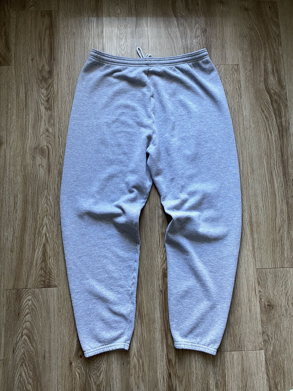 Disney Vintage Disney Grumpy Sweatpants Size US 32 / EU 48 - 2 Thumbnail