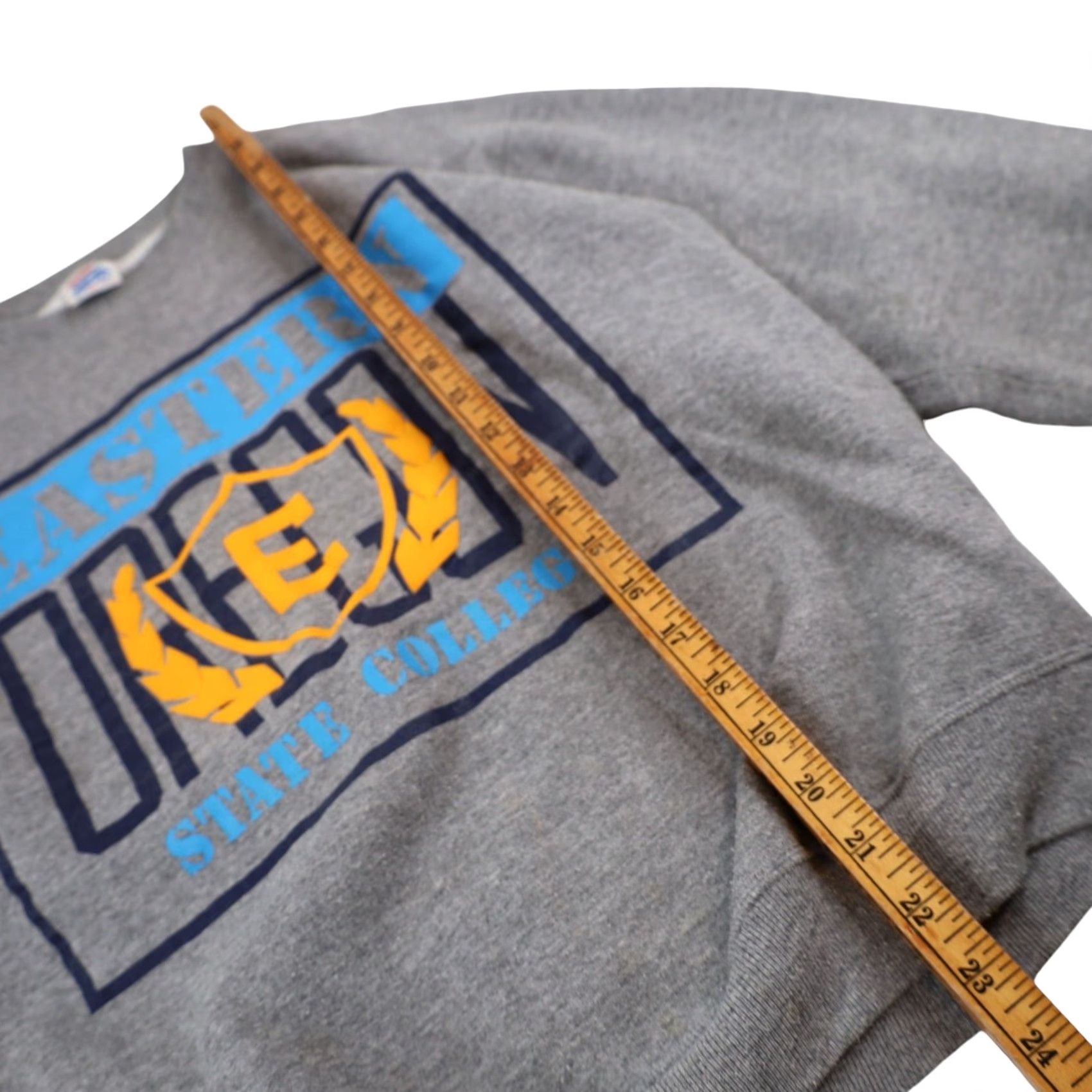 Vintage VINTAGE 90s Eastern Oregon State College Graphic Sweatshirt Gray Mens M Size US M / EU 48-50 / 2 - 7 Thumbnail
