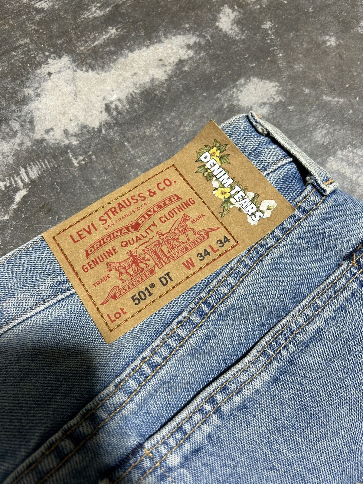 DENIM TEARS Denim Tears x Offset Levi’s 501 Jeans Size US 34 / EU 50 - 7 Thumbnail
