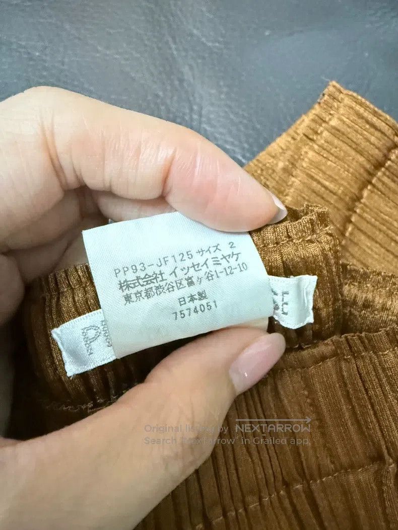 Issey Miyake Yellow Casual Pants