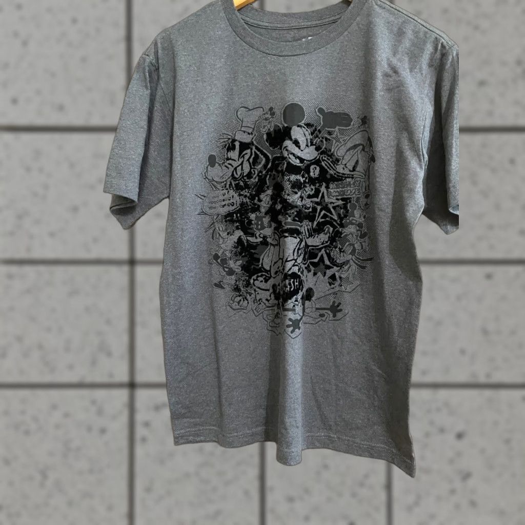 Disney Disney Store Mickey Donald Pluto Goofy Graphic T Shirt Small NWT Size US S / EU 44-46 / 1 - 1 Thumbnail
