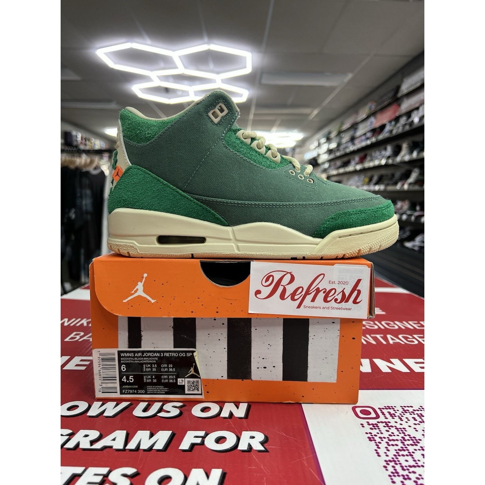Jordan Brand Air Jordan 3 Retro Nina CHANEL Abney Size 6w/4.5y FZ7974-300 Size US 6 / IT 36 - 1 Thumbnail