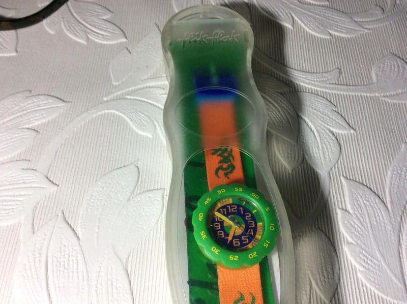 Designer Flik Flak ladies green dial watch Size ONE SIZE - 4 Thumbnail