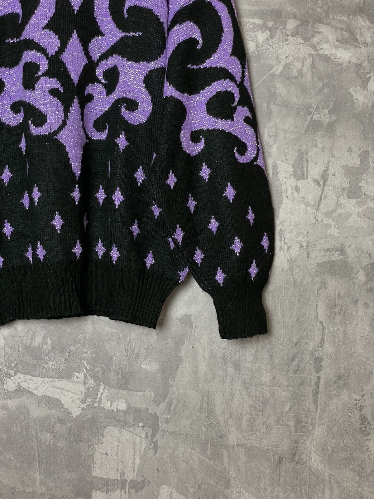 Affliction × Vintage Vintage Y2K Japanese style striped sweater streetwear Size L / US 10 / IT 46 - 4 Thumbnail