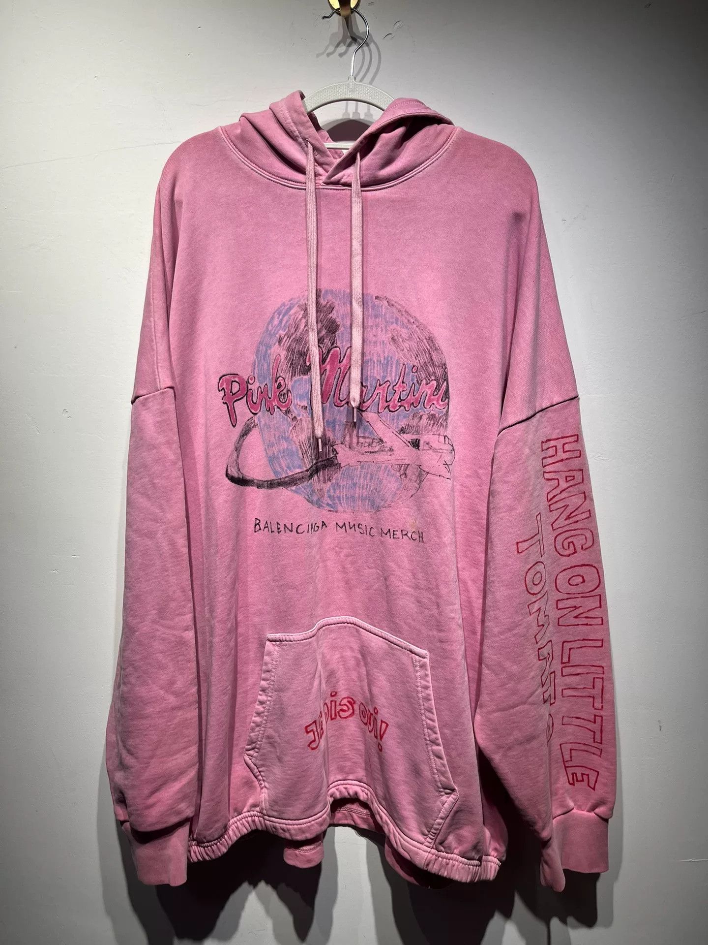 Balenciaga Balenciaga Pink Hoodie 3 Men Size US XS / EU 42 / 0 - 1 Thumbnail