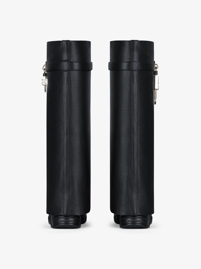Givenchy o1n1vont0226 Shark Lock Biker Boots in Black Size US 5 / IT 35 - 6 Thumbnail