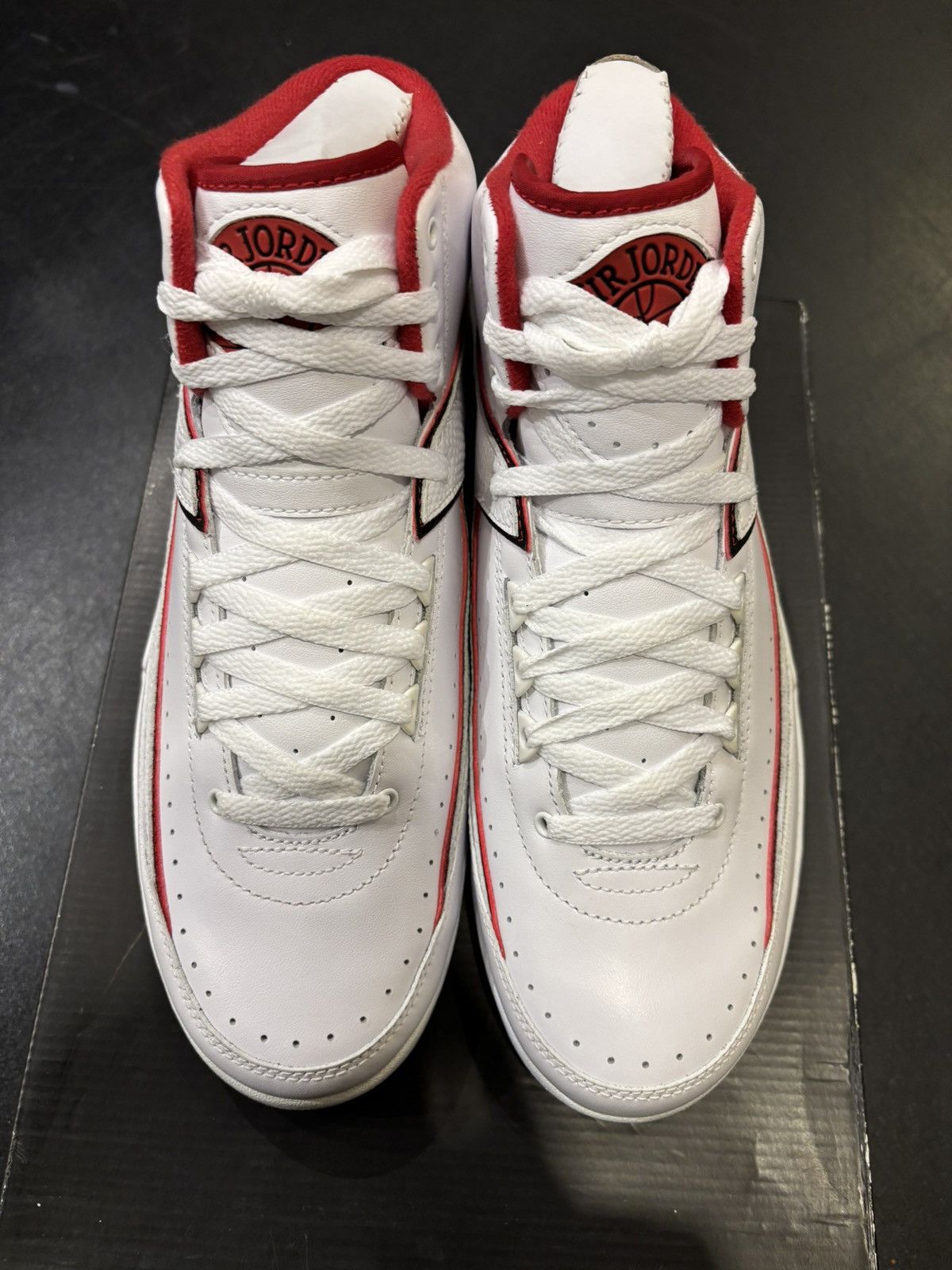 Jordan Brand Jordan 2 Retro ‘White Red’ Size US 9.5 / EU 42-43 - 4 Thumbnail