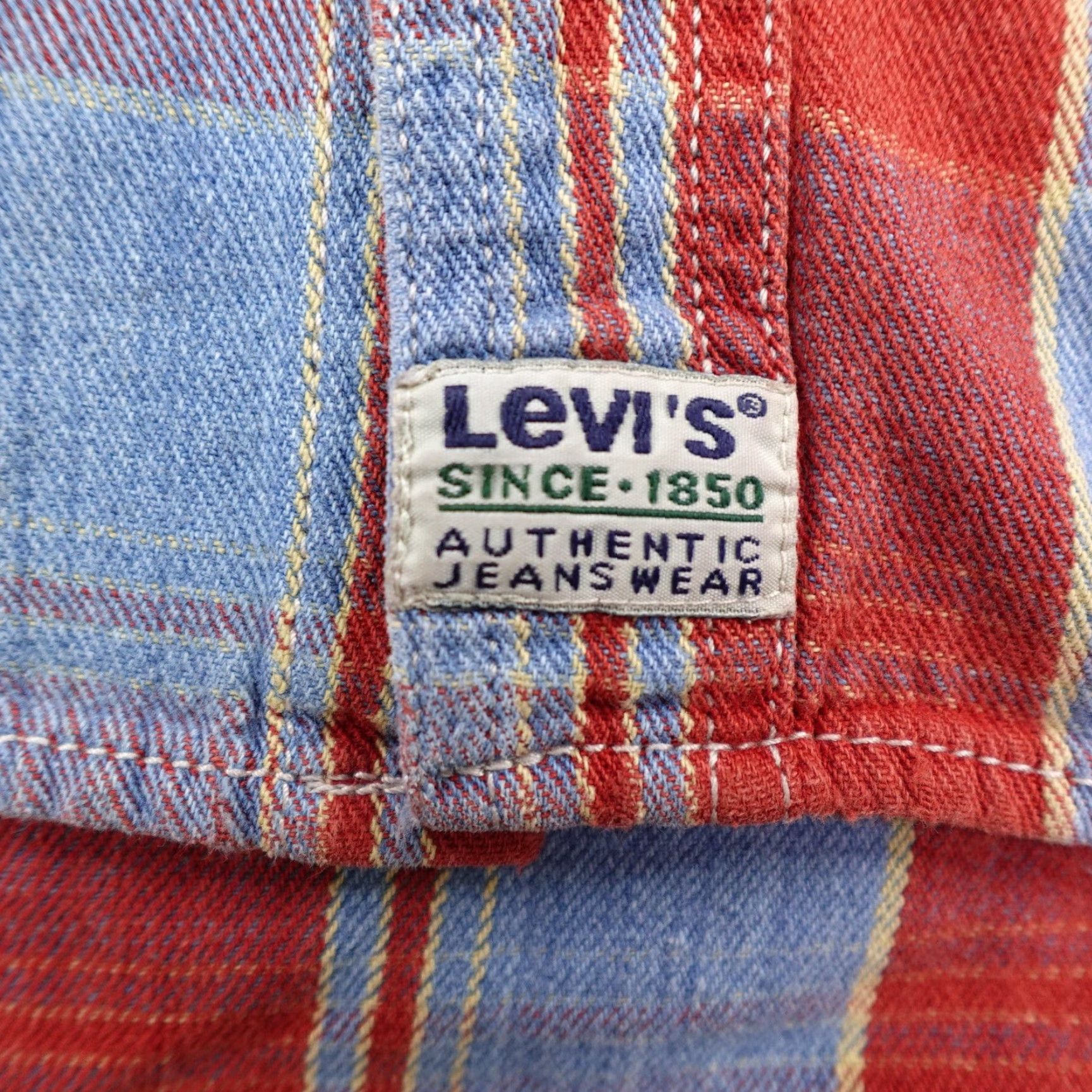 Levi's VINTAGE Levi's Shirt Mens XL Plaid Flannel Button-Up 90s Casual Workwear Blue Red Utility Pocketed Mens XL Flannel Shirt 90s Size US XL / EU 56 / 4 - 5 Thumbnail
