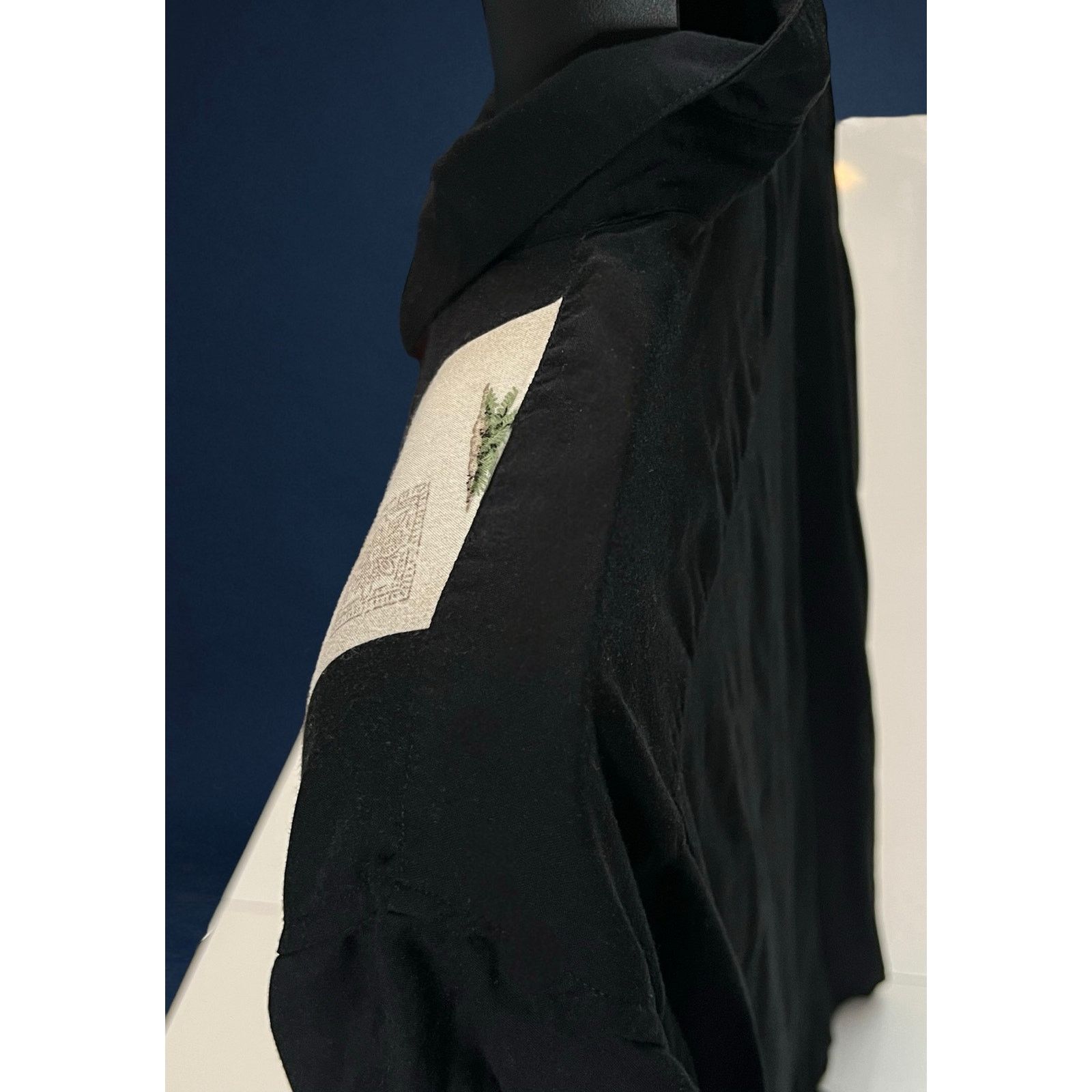 Batik Bay Batik Bay XXL Mens Hawaiian Shirt Black Rayon Palm Button Up Size US XXL / EU 58 / 5 - 6 Thumbnail