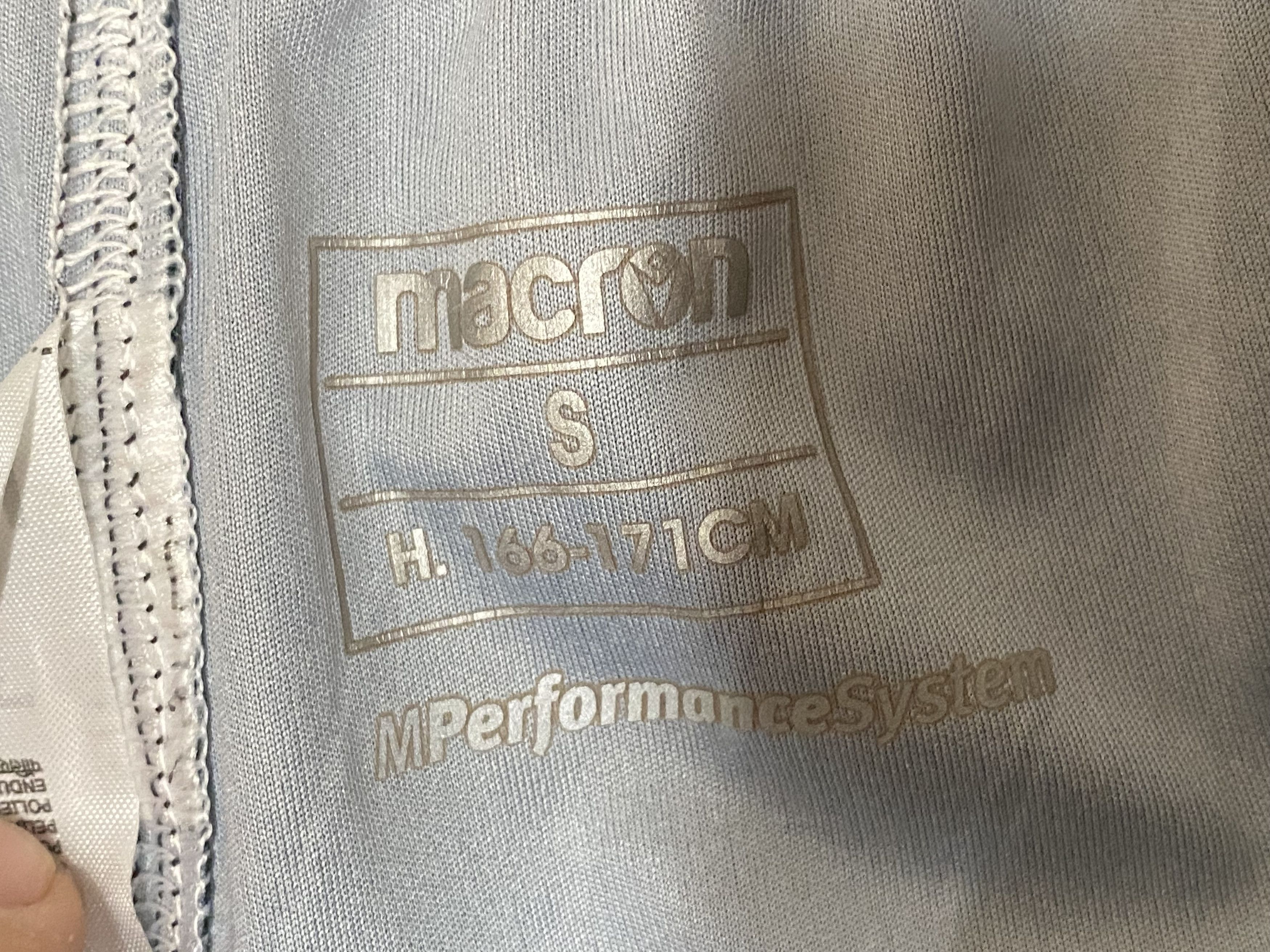 Macron READING 2022 2023 TRAINING FOOTBALL SOCCER SHORTS MACRON Size US 30 / EU 46 - 5 Thumbnail