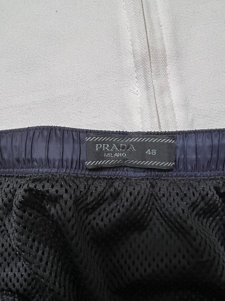 Prada Prada Nylon shorts 2502-Nextarrow Size US 32 / EU 48 - 4 Thumbnail