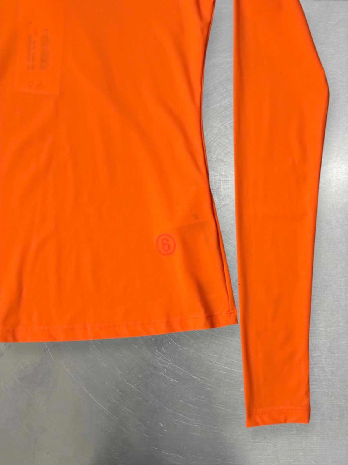 MM6 MM6 Maison Margiela Orange Turtleneck Longsleeve Size S Size S / US 4 / IT 40 - 5 Thumbnail