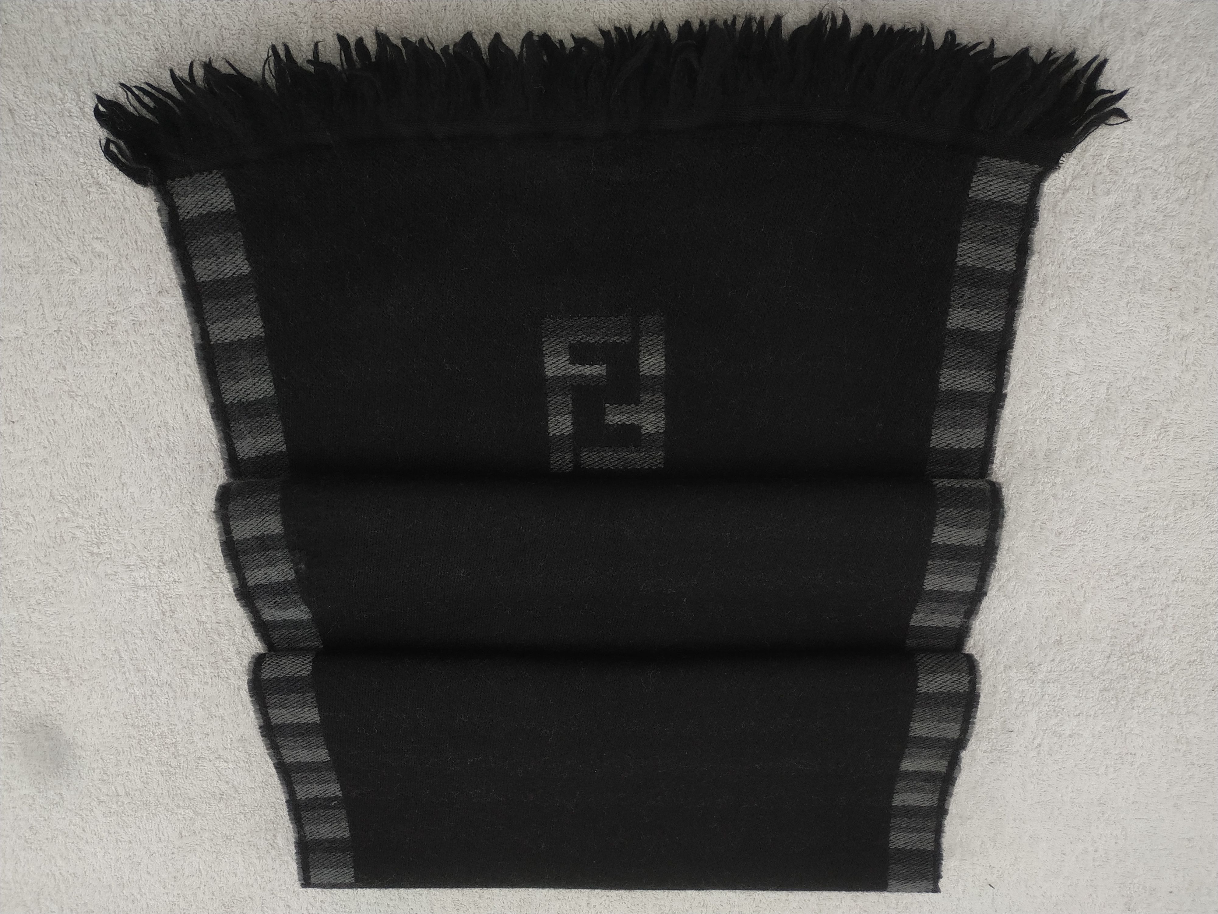 Vintage Fendi Scarf / Muffler / Neckwear - WW596 Size ONE SIZE - 5 Thumbnail