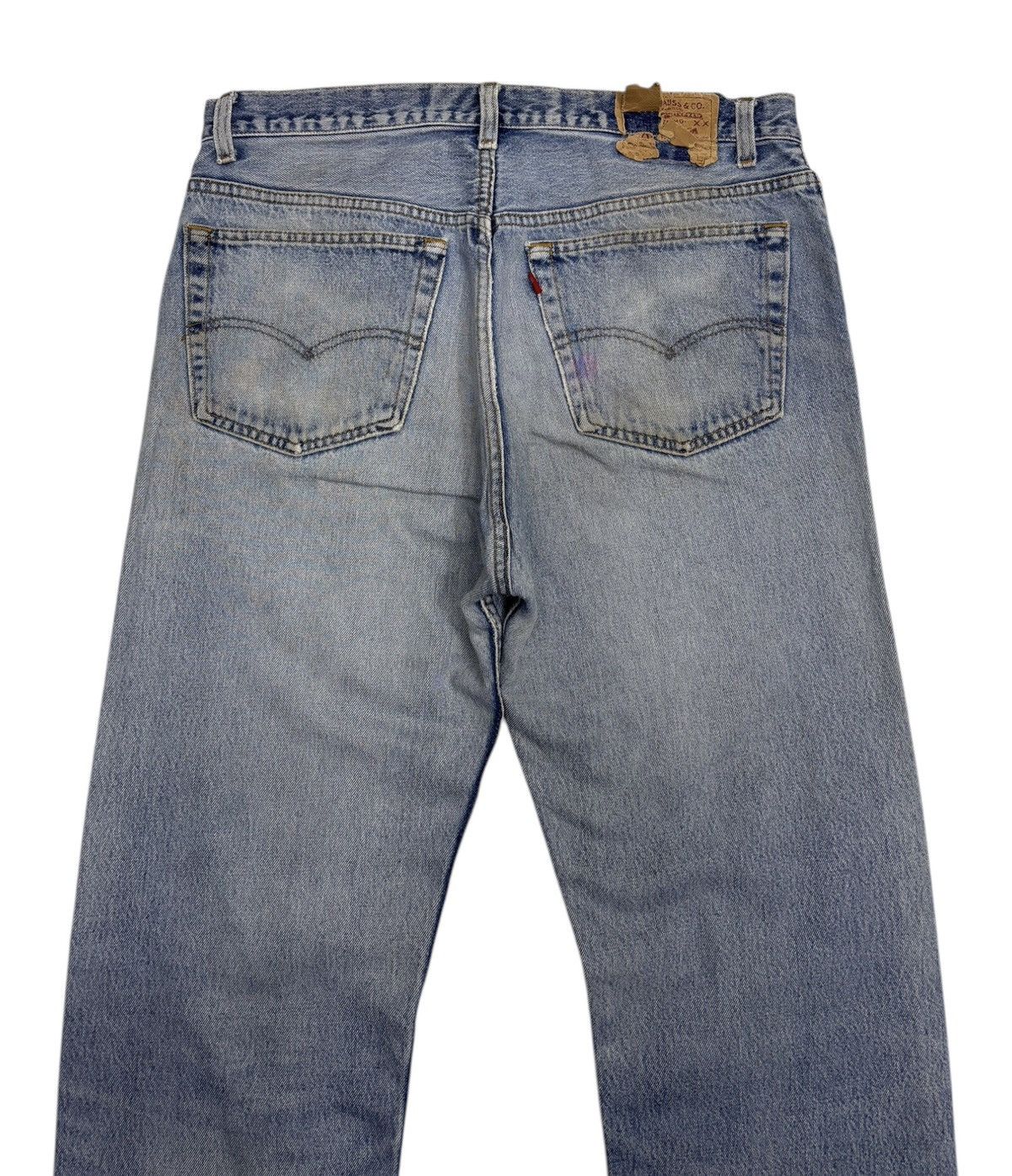 Levi's VINTAGE LEVIS 501 BUTTON 522 THRASHED DISTRESSED DENIM JEAN Size US 36 / EU 52 - 6 Thumbnail