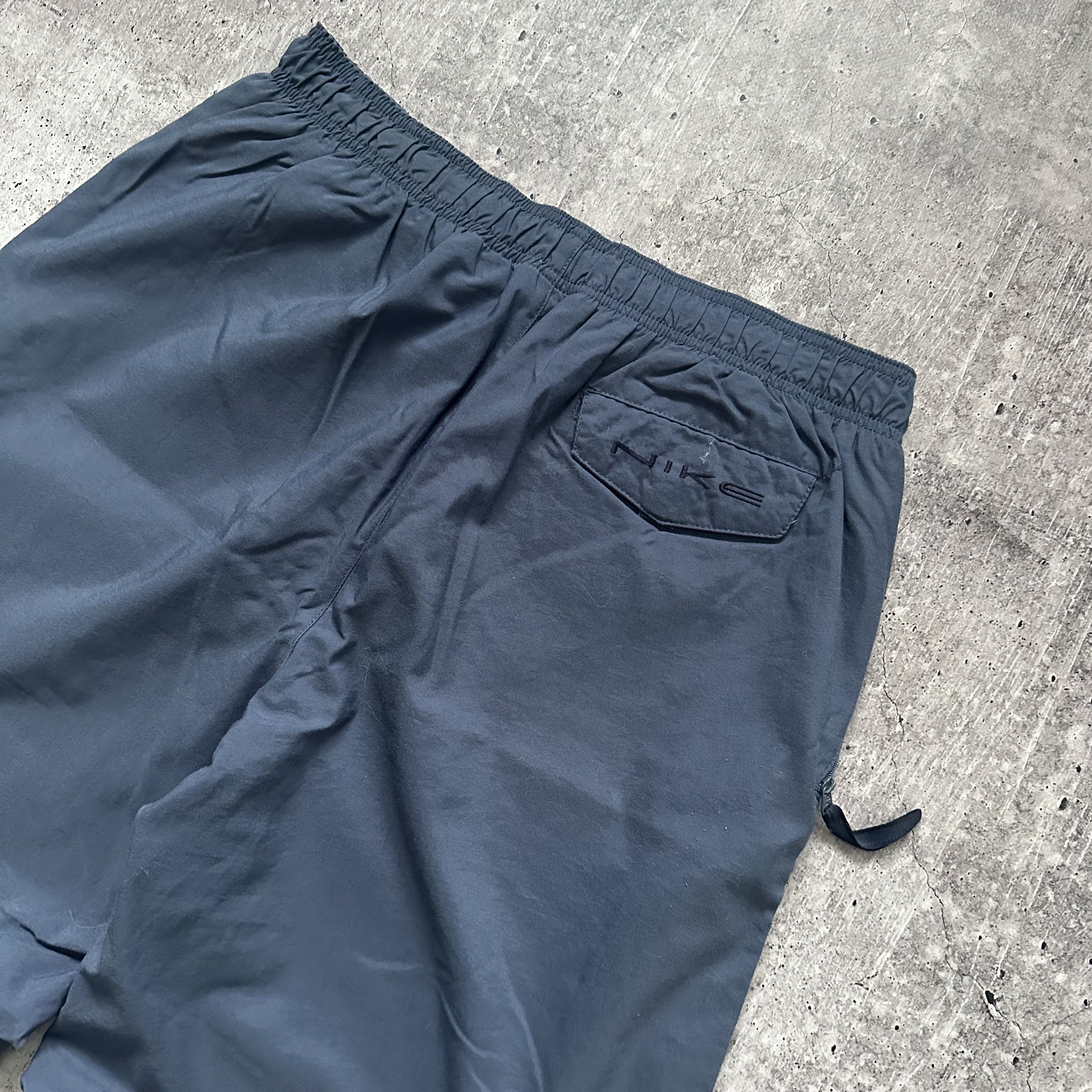 Nike Nike 90s vintage Nylon Straight Swoosh Logo Pants Joggers Size US 34 / EU 50 - 6 Thumbnail