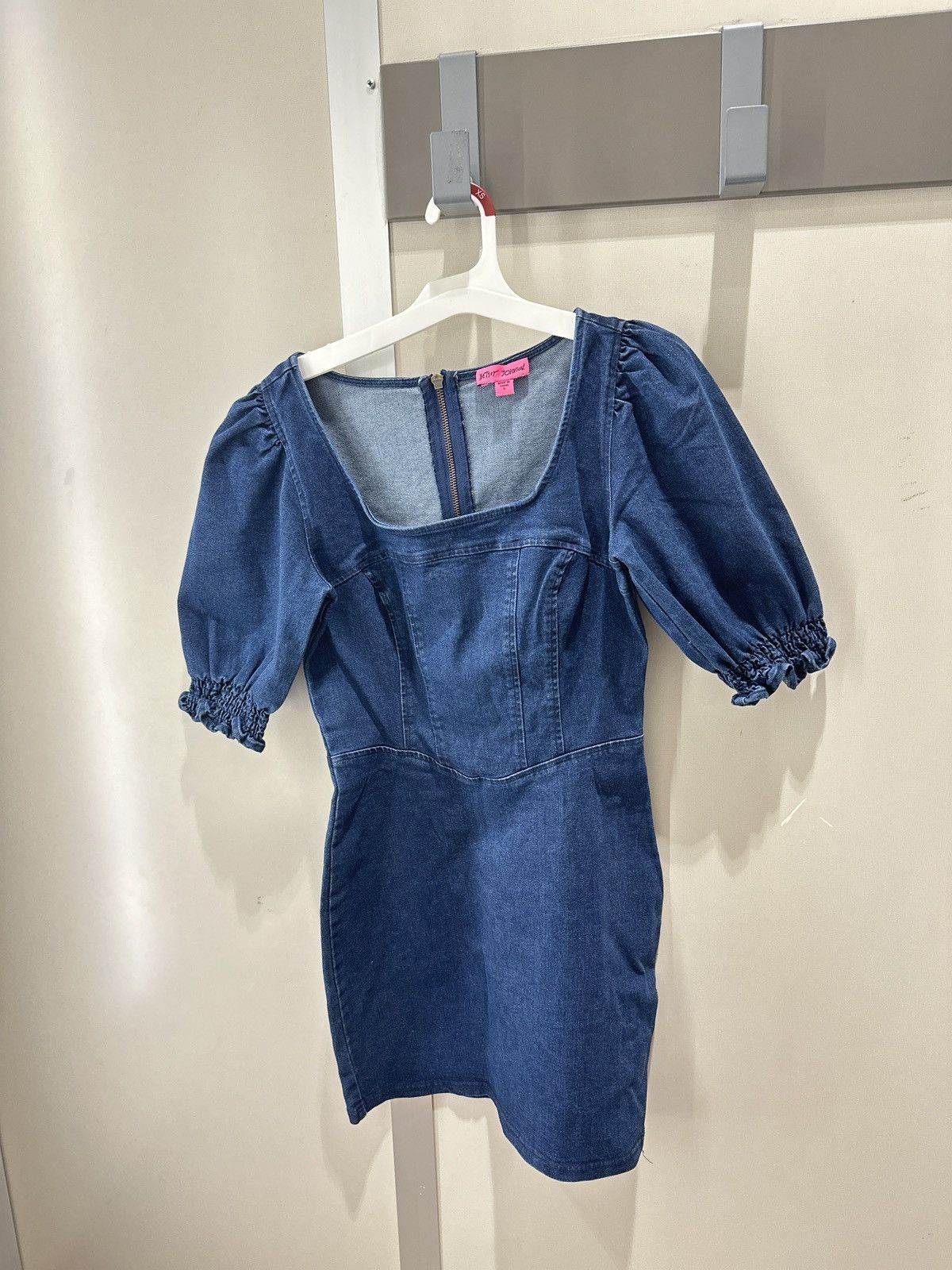 Betsey Johnson Betsey Johnson denim dress. Puff sleeve back zip closure S Size S / US 4 / IT 40 - 1 Thumbnail