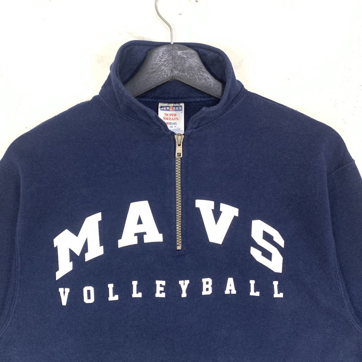 Vintage Vintage Jerzees MAVS Volleyball Streetwear Halfzip Fleece Size US M / EU 48-50 / 2 - 3 Thumbnail